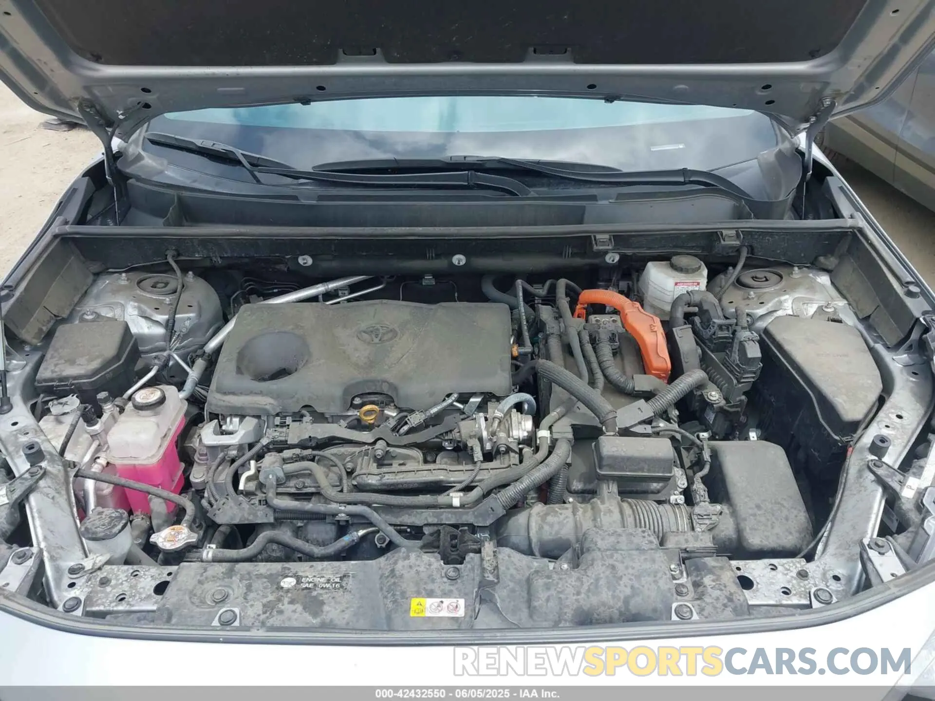 10 Photograph of a damaged car 2T3D6RFV9NW034027 TOYOTA RAV4 HYBRID 2022