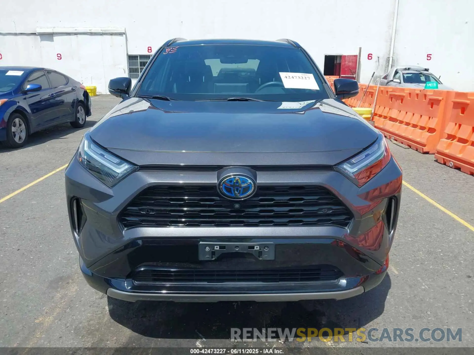 13 Photograph of a damaged car 2T3E6RFV8NW037425 TOYOTA RAV4 HYBRID 2022