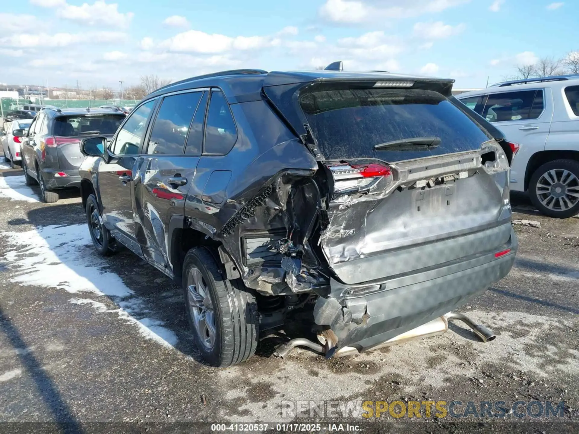 3 Photograph of a damaged car 2T3LWRFV5NW139269 TOYOTA RAV4 HYBRID 2022