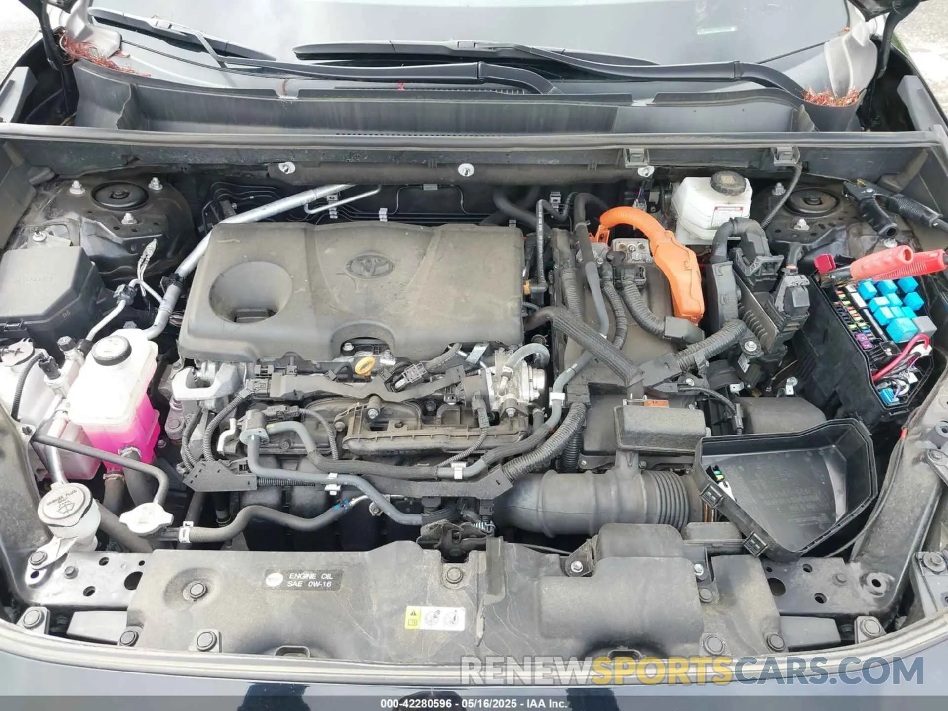 10 Photograph of a damaged car 2T3MWRFV3NW130185 TOYOTA RAV4 HYBRID 2022