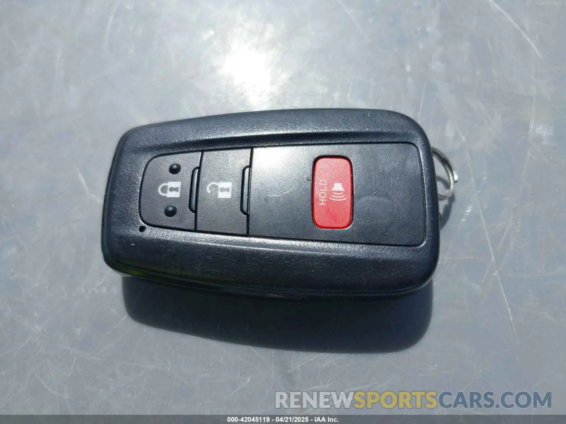 11 Photograph of a damaged car 2T3RWRFV0NW133065 TOYOTA RAV4 HYBRID 2022