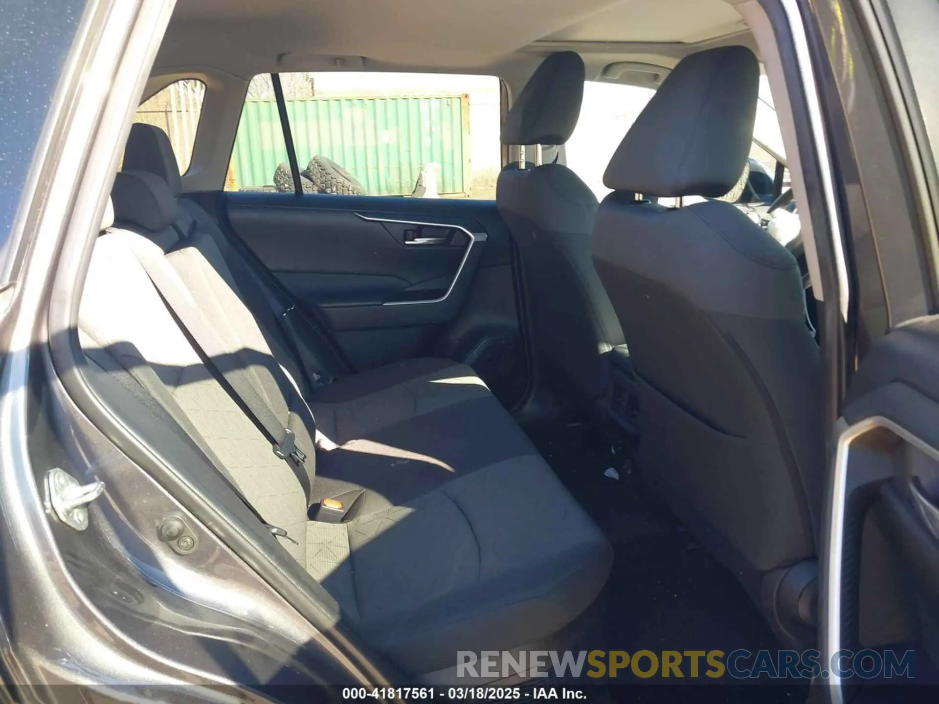 8 Photograph of a damaged car 2T3RWRFV3NW139023 TOYOTA RAV4 HYBRID 2022