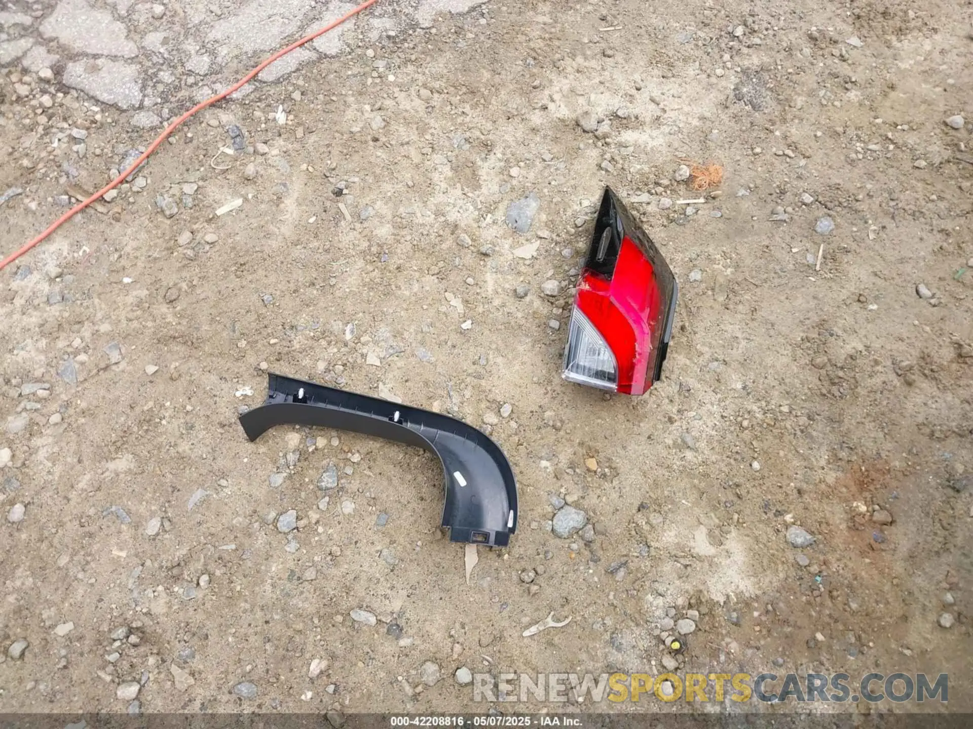 12 Photograph of a damaged car 2T3RWRFV7NW136187 TOYOTA RAV4 HYBRID 2022