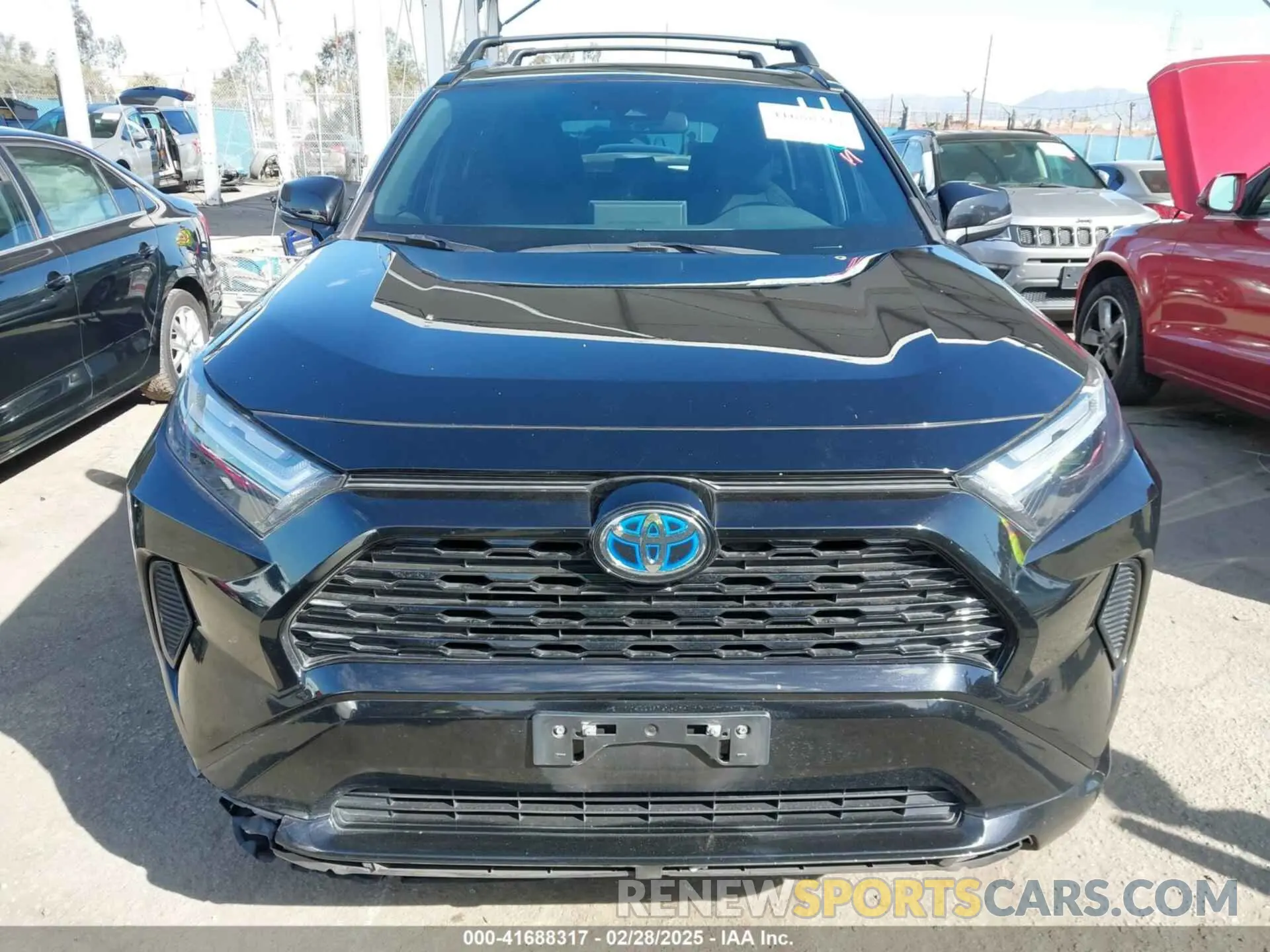 13 Photograph of a damaged car 2T3T6RFV8NW032930 TOYOTA RAV4 HYBRID 2022