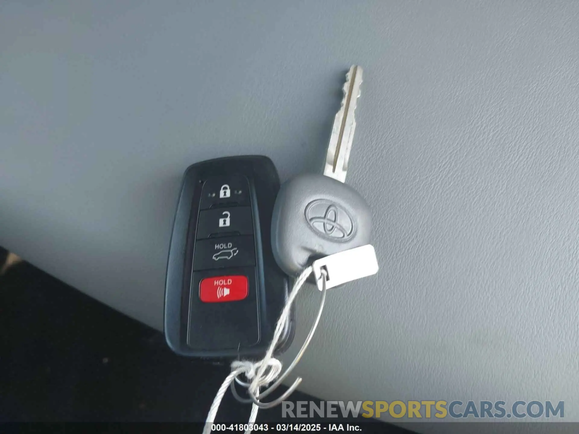 11 Photograph of a damaged car 4T3B6RFV3NU086227 TOYOTA RAV4 HYBRID 2022