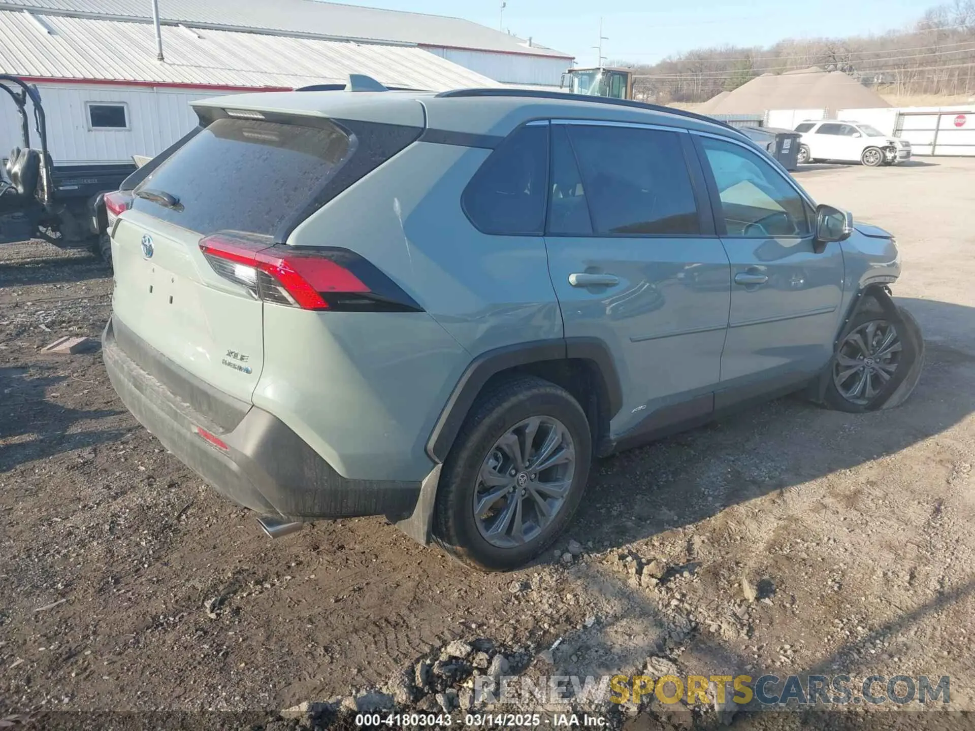 4 Photograph of a damaged car 4T3B6RFV3NU086227 TOYOTA RAV4 HYBRID 2022