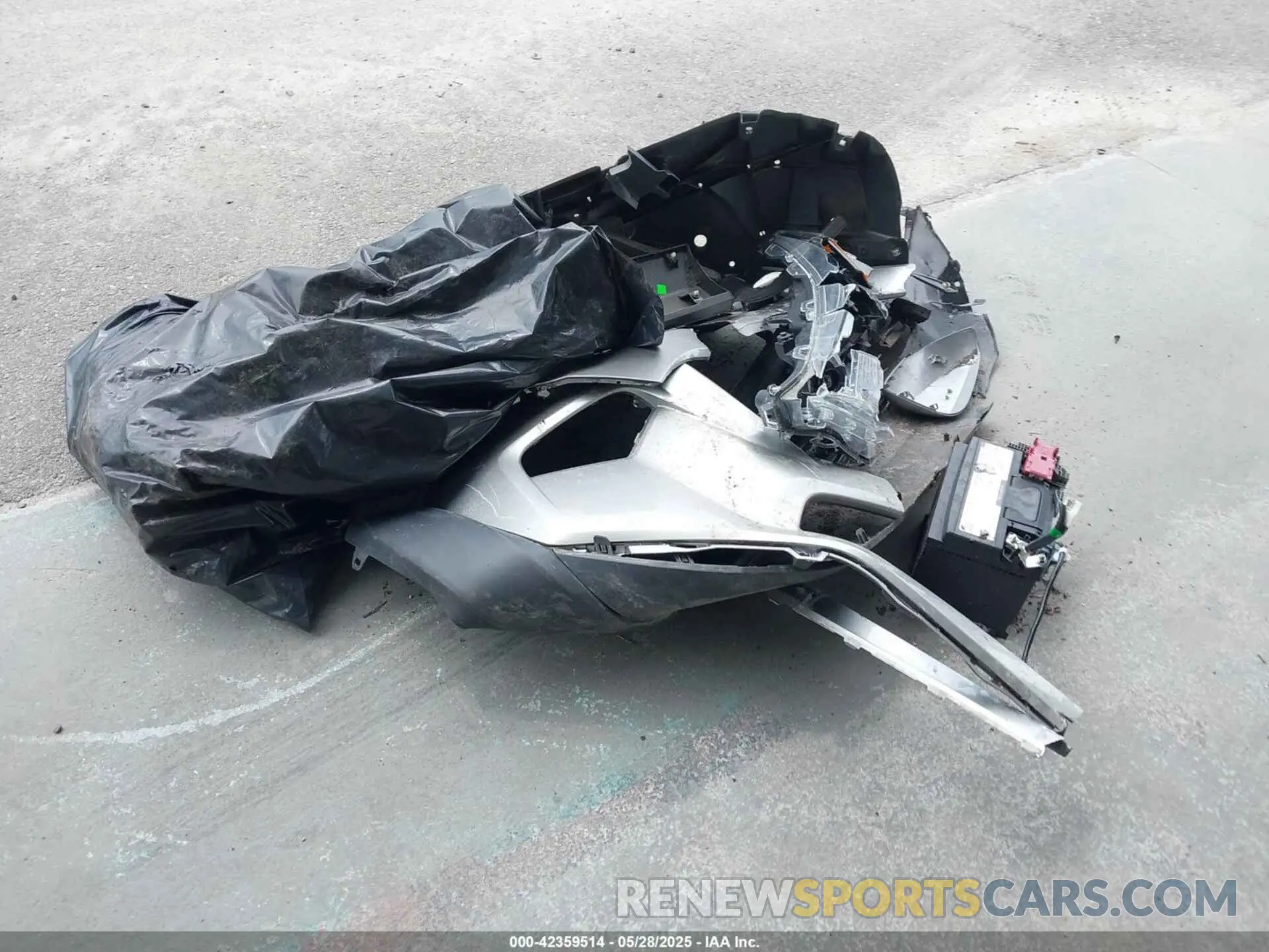 12 Photograph of a damaged car 4T3B6RFV6NU085122 TOYOTA RAV4 HYBRID 2022