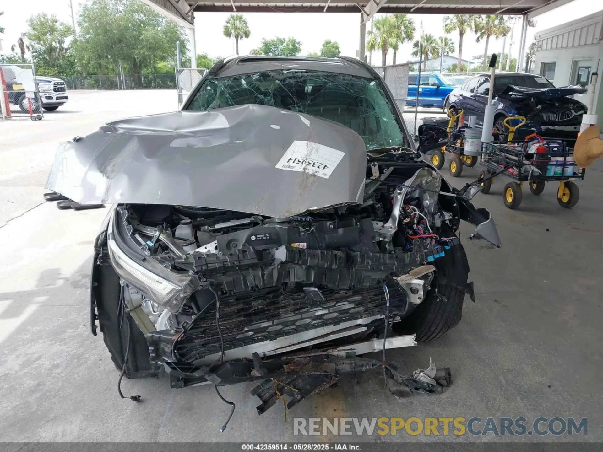 13 Photograph of a damaged car 4T3B6RFV6NU085122 TOYOTA RAV4 HYBRID 2022