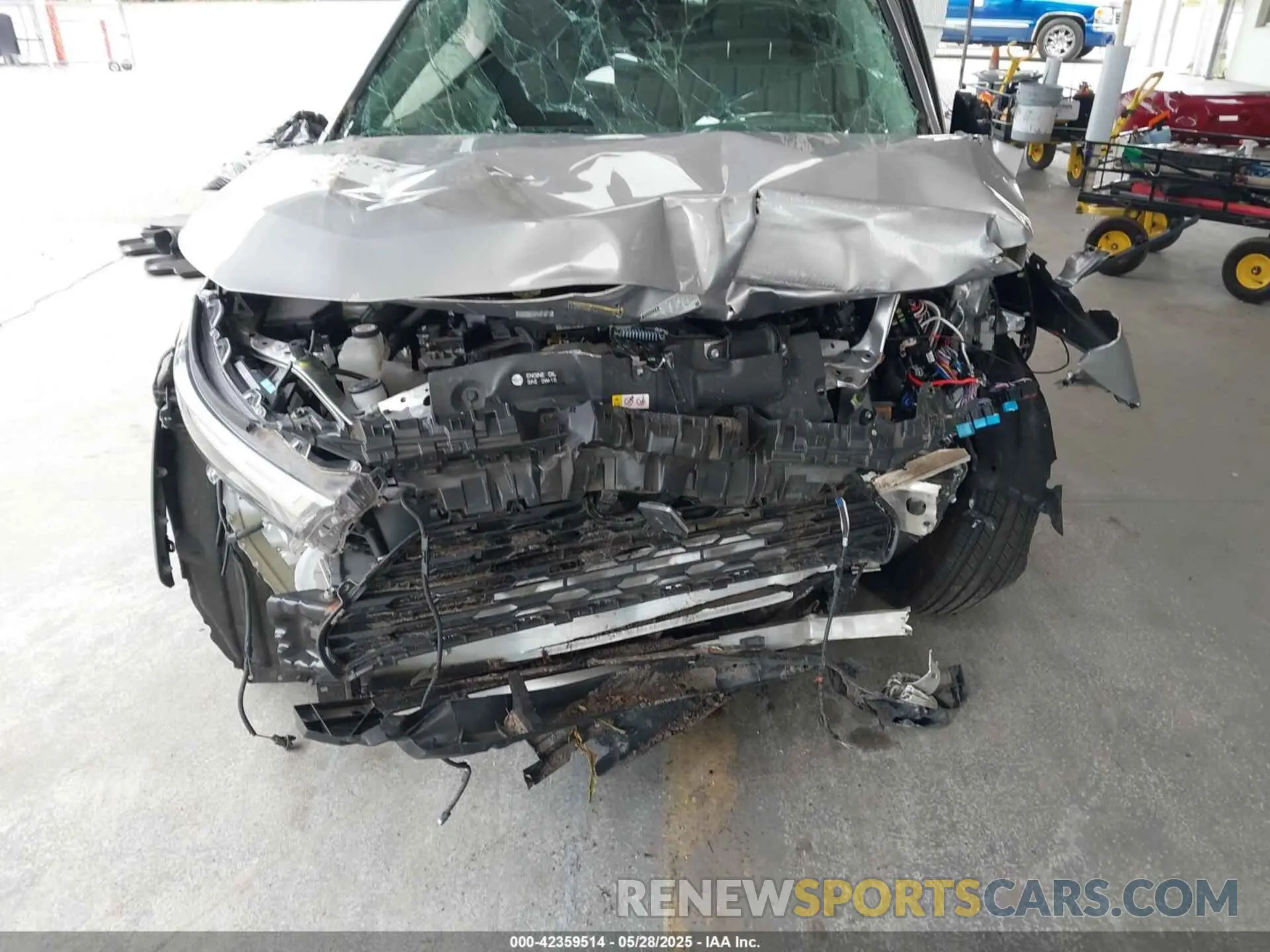 6 Photograph of a damaged car 4T3B6RFV6NU085122 TOYOTA RAV4 HYBRID 2022