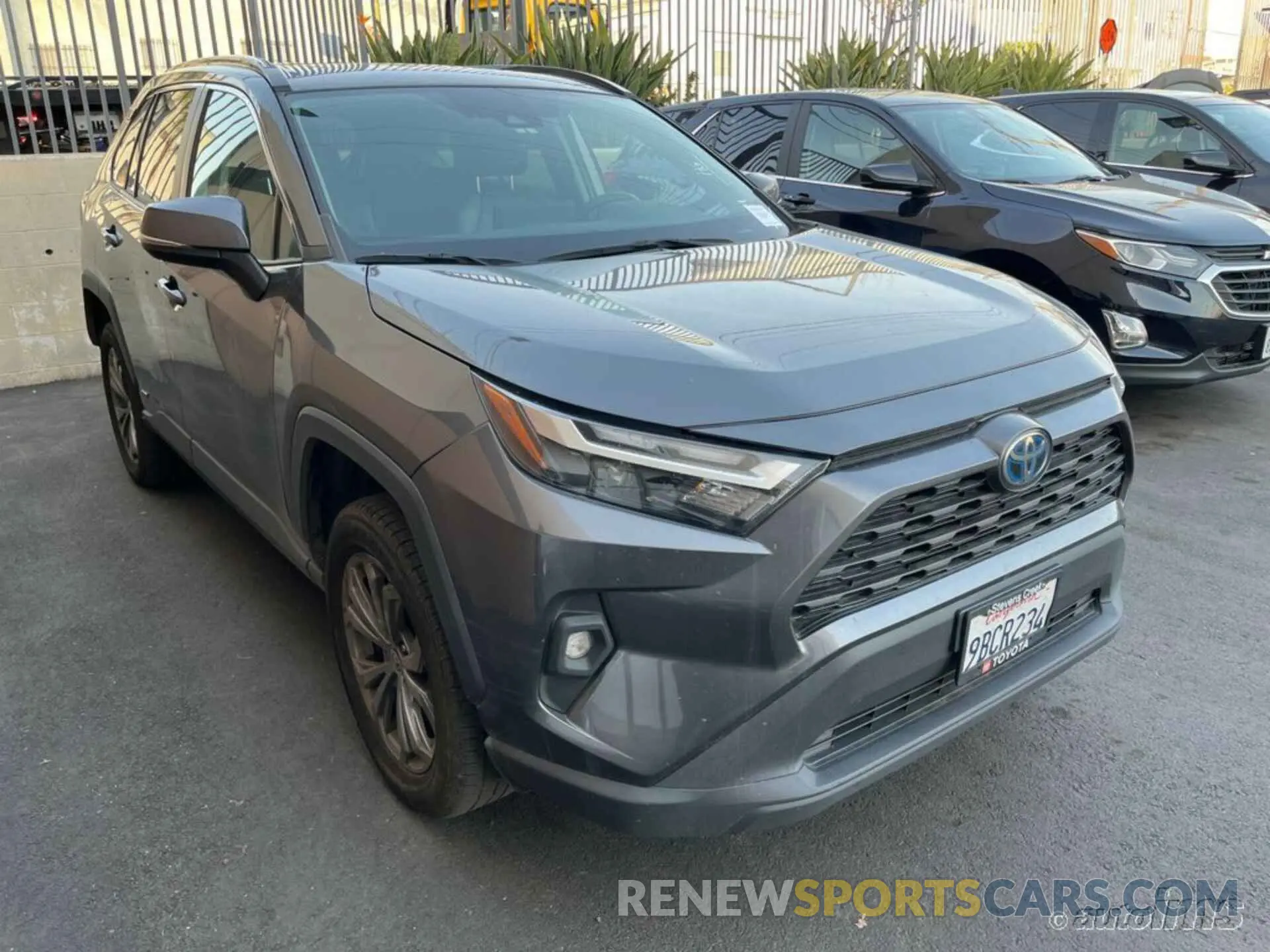 3 Photograph of a damaged car 4T3B6RFV7NU071696 TOYOTA RAV4 HYBRID 2022
