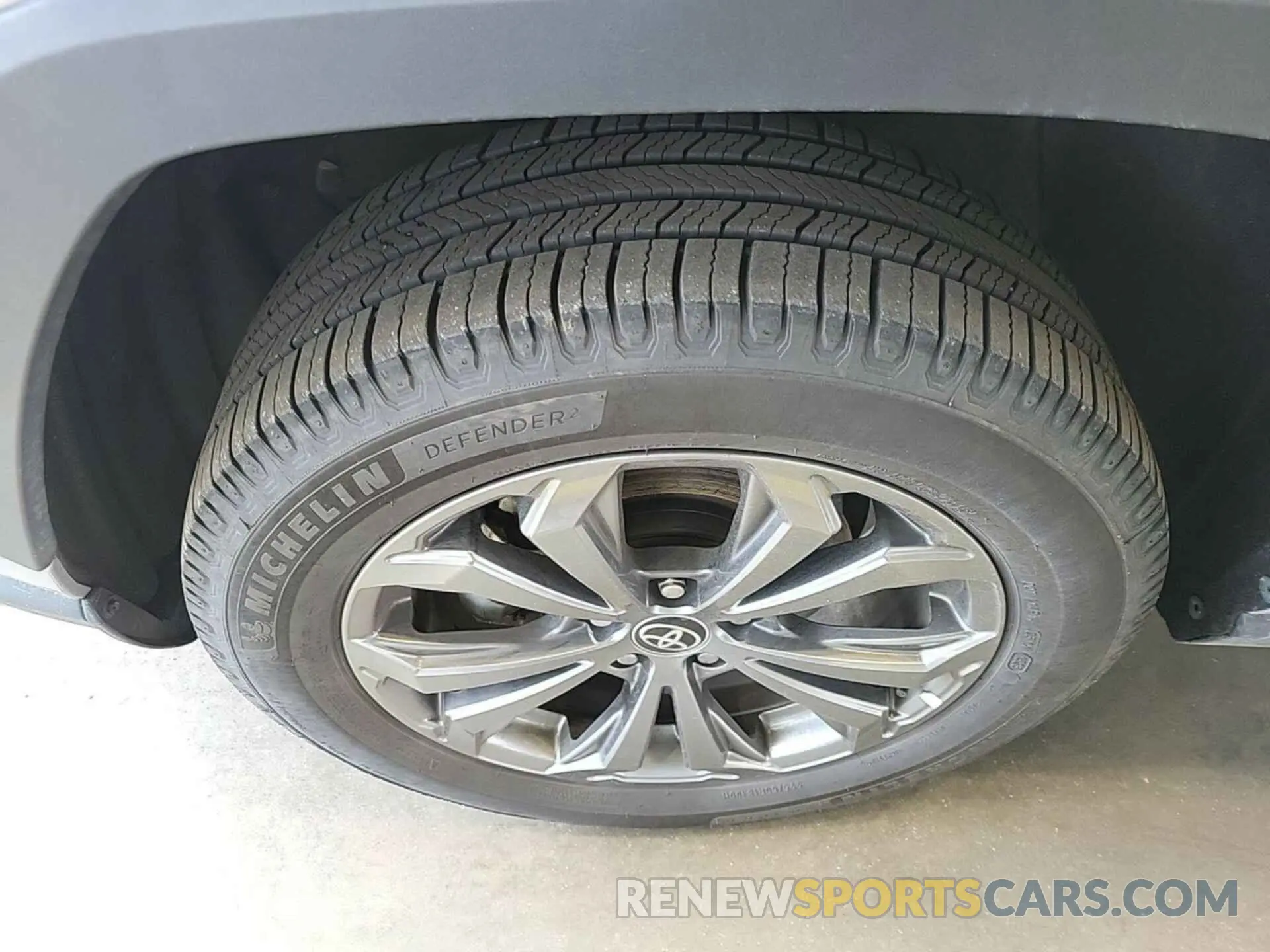 1 Photograph of a damaged car 4T3B6RFV9NU084868 TOYOTA RAV4 HYBRID 2022