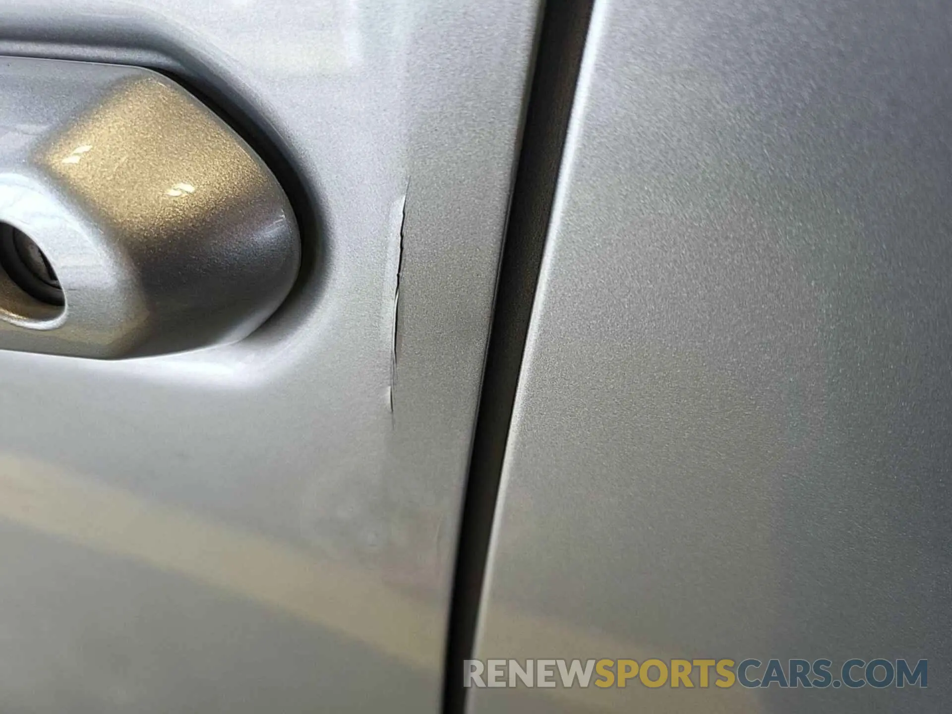 21 Photograph of a damaged car 4T3B6RFV9NU084868 TOYOTA RAV4 HYBRID 2022