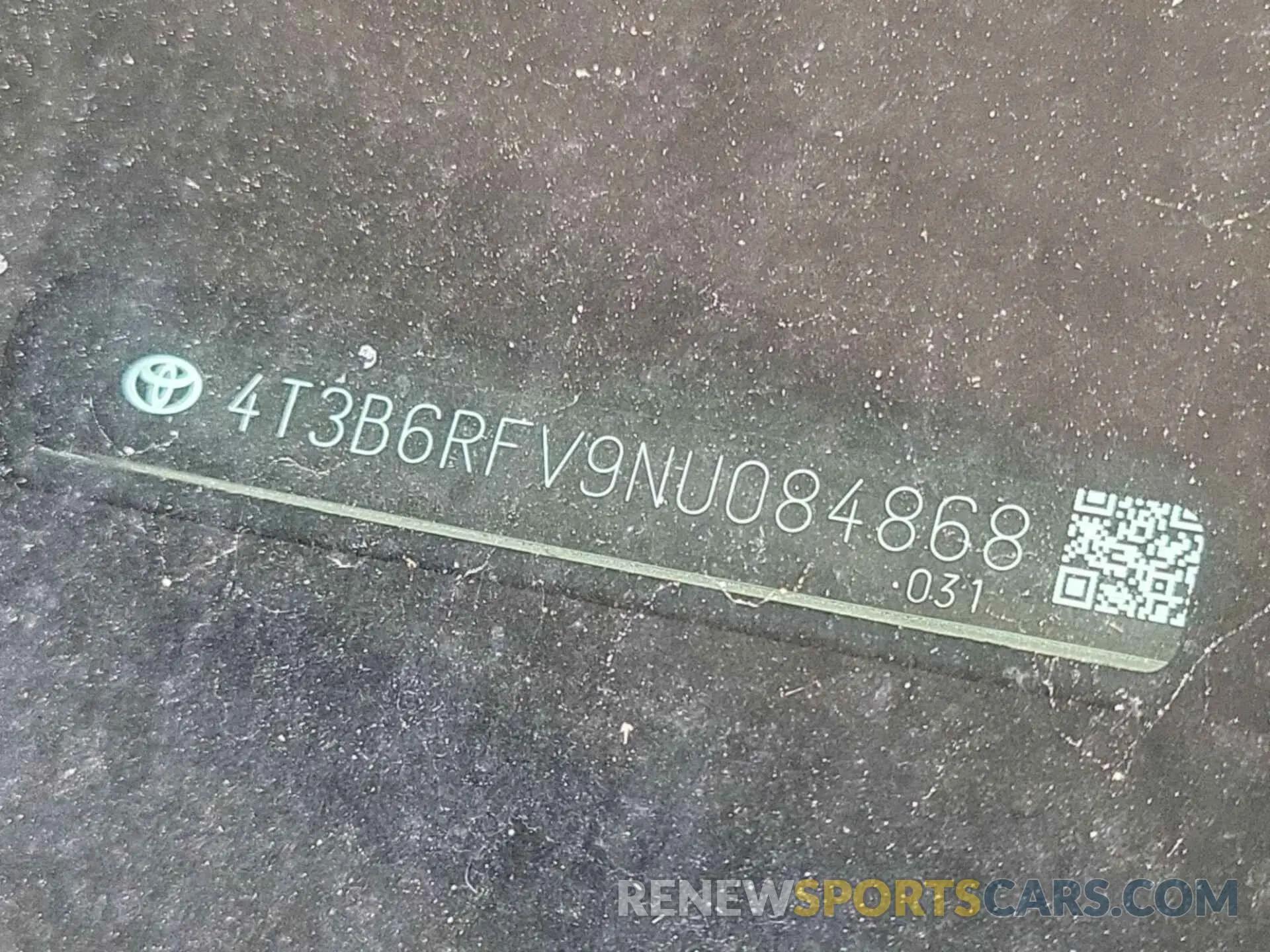 5 Photograph of a damaged car 4T3B6RFV9NU084868 TOYOTA RAV4 HYBRID 2022