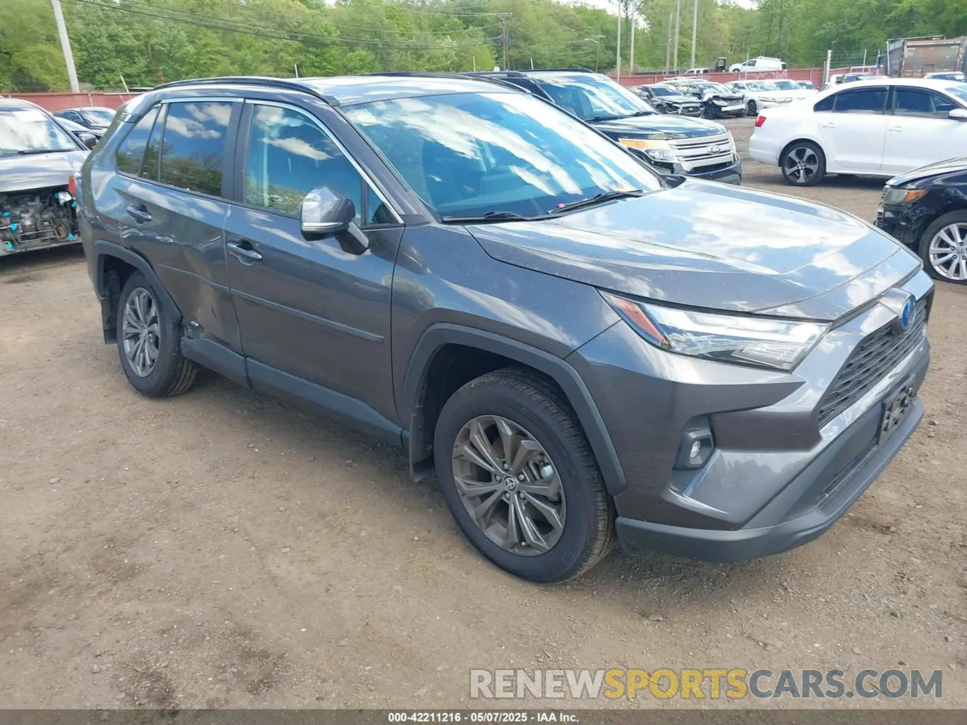 1 Photograph of a damaged car 4T3B6RFV9NU091206 TOYOTA RAV4 HYBRID 2022