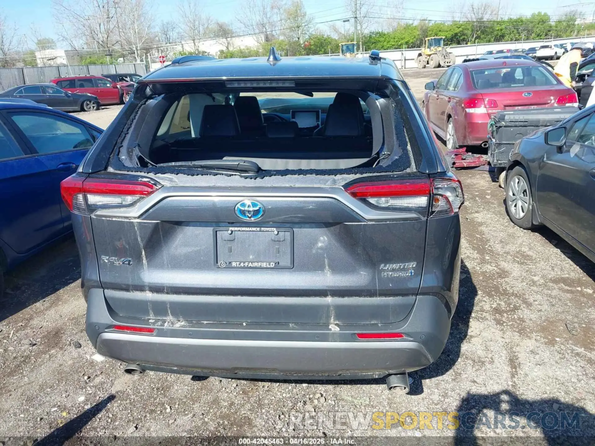 17 Photograph of a damaged car 4T3D6RFV2NU069976 TOYOTA RAV4 HYBRID 2022