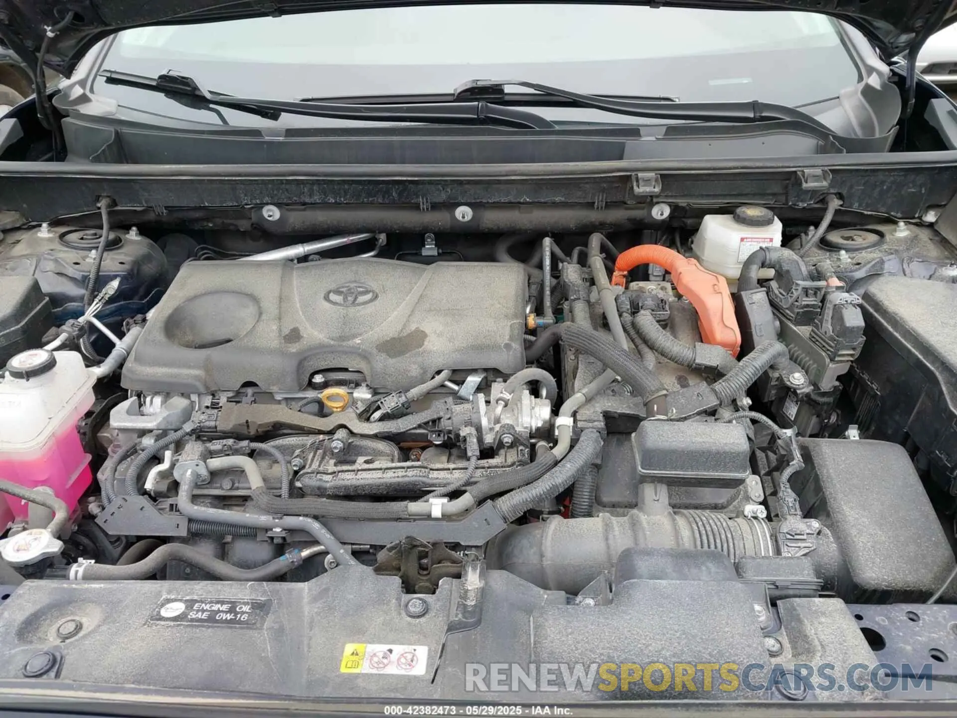 10 Photograph of a damaged car 4T3D6RFV3NU078394 TOYOTA RAV4 HYBRID 2022