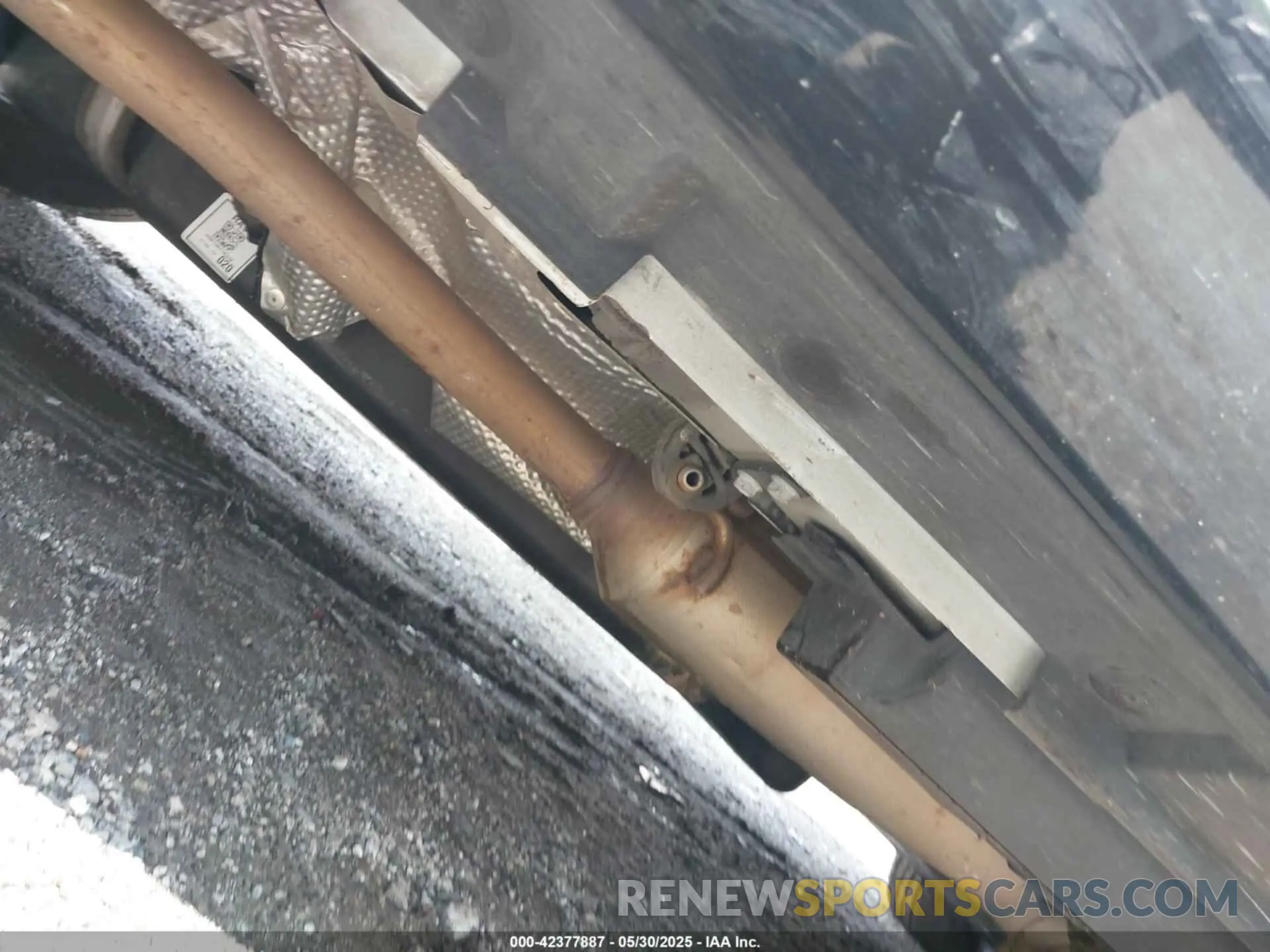 18 Photograph of a damaged car 4T3E6RFV6NU084601 TOYOTA RAV4 HYBRID 2022