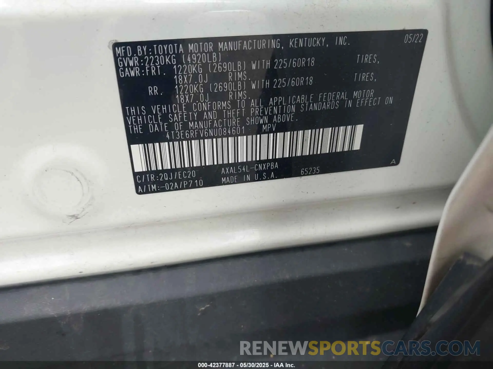 9 Photograph of a damaged car 4T3E6RFV6NU084601 TOYOTA RAV4 HYBRID 2022
