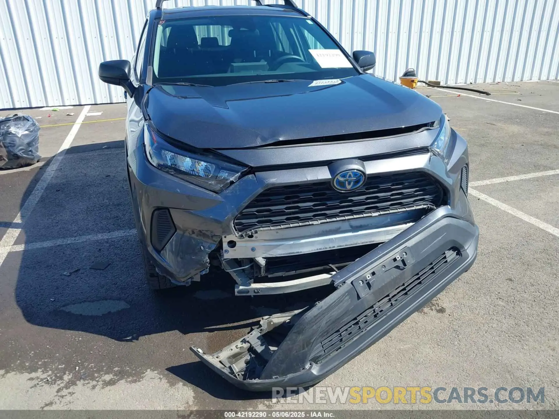 6 Photograph of a damaged car 4T3LWRFV4NU068095 TOYOTA RAV4 HYBRID 2022