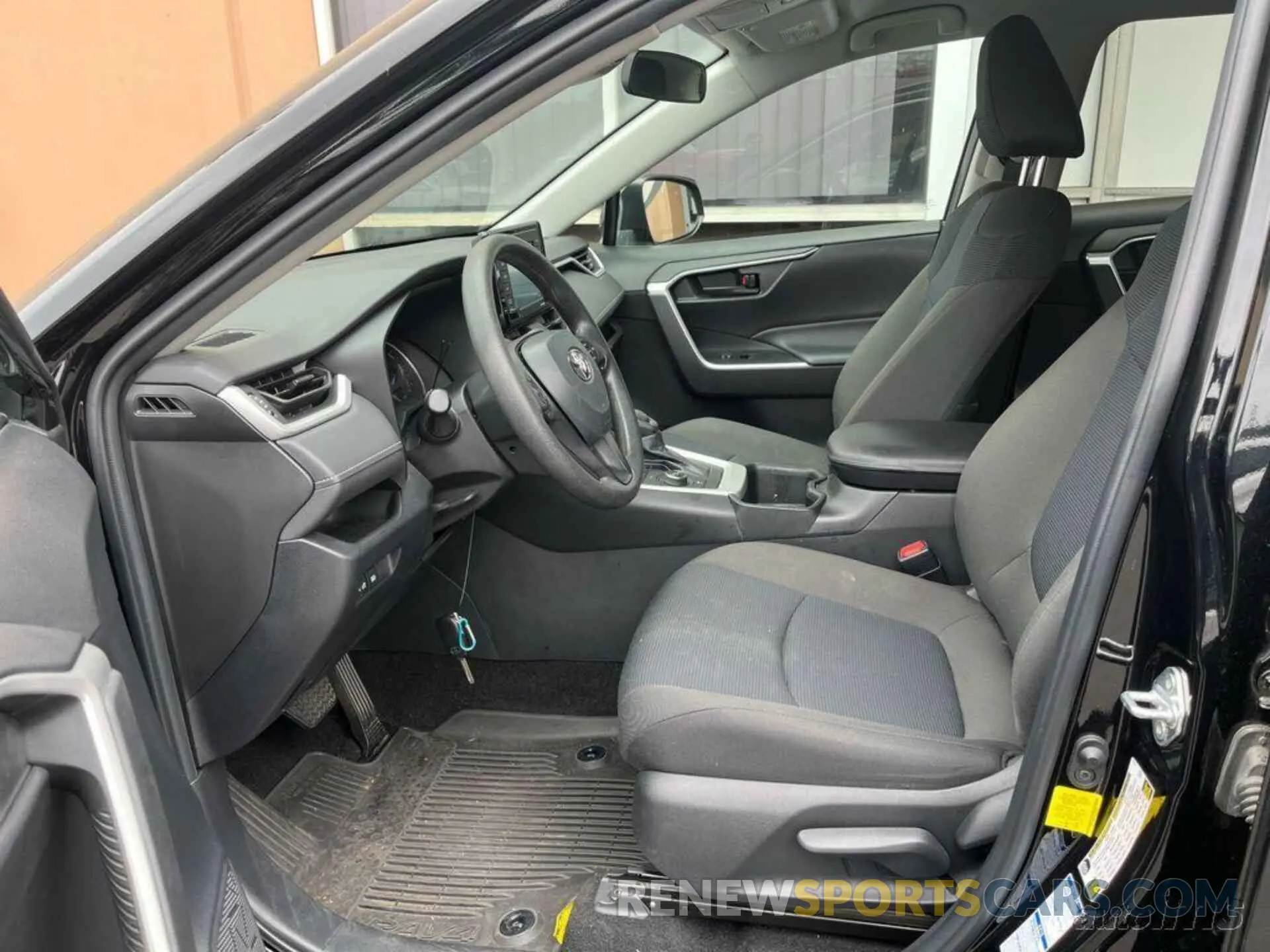 12 Photograph of a damaged car 4T3LWRFV7NU059763 TOYOTA RAV4 HYBRID 2022