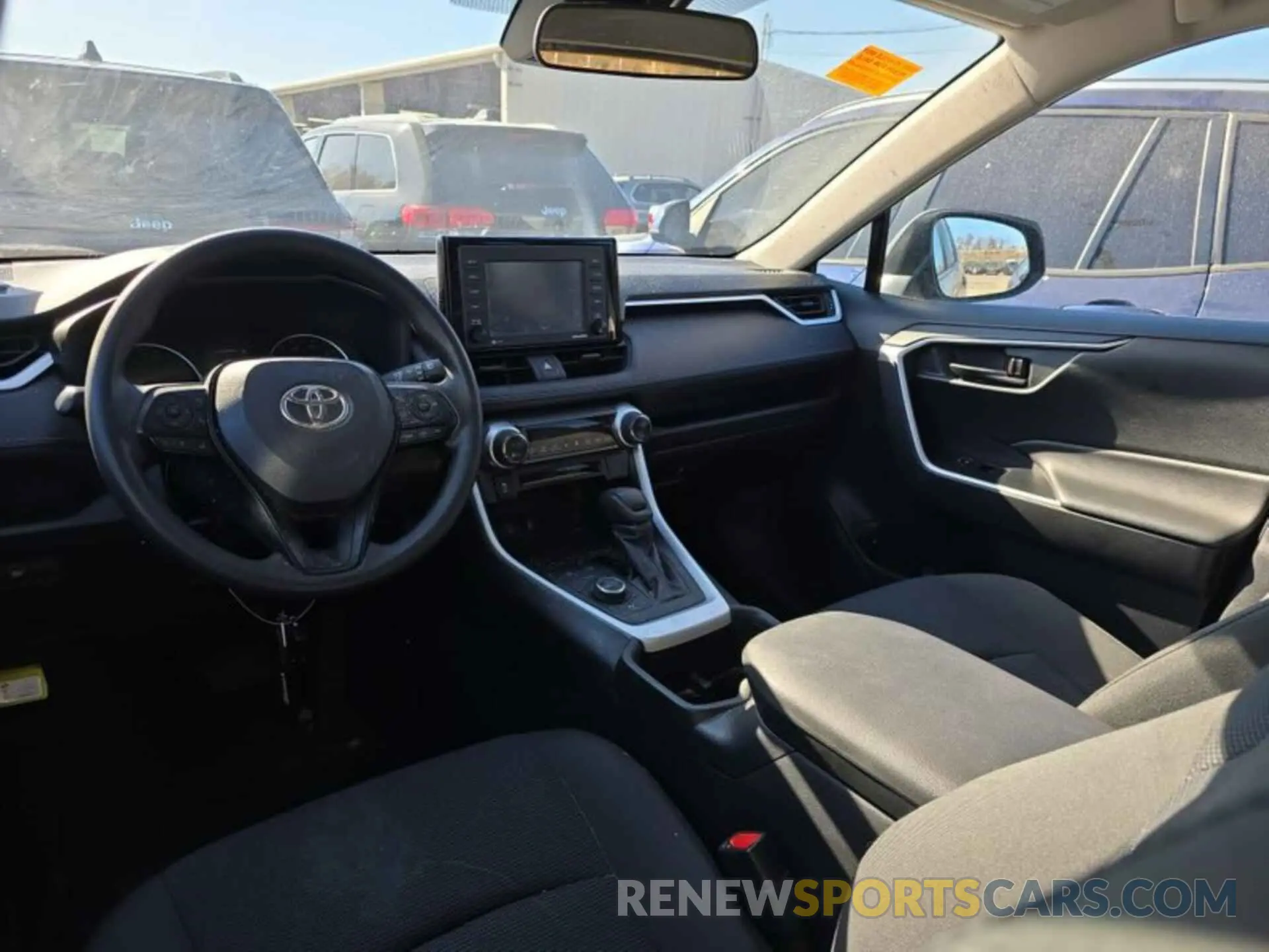 15 Photograph of a damaged car 4T3LWRFV9NU059909 TOYOTA RAV4 HYBRID 2022