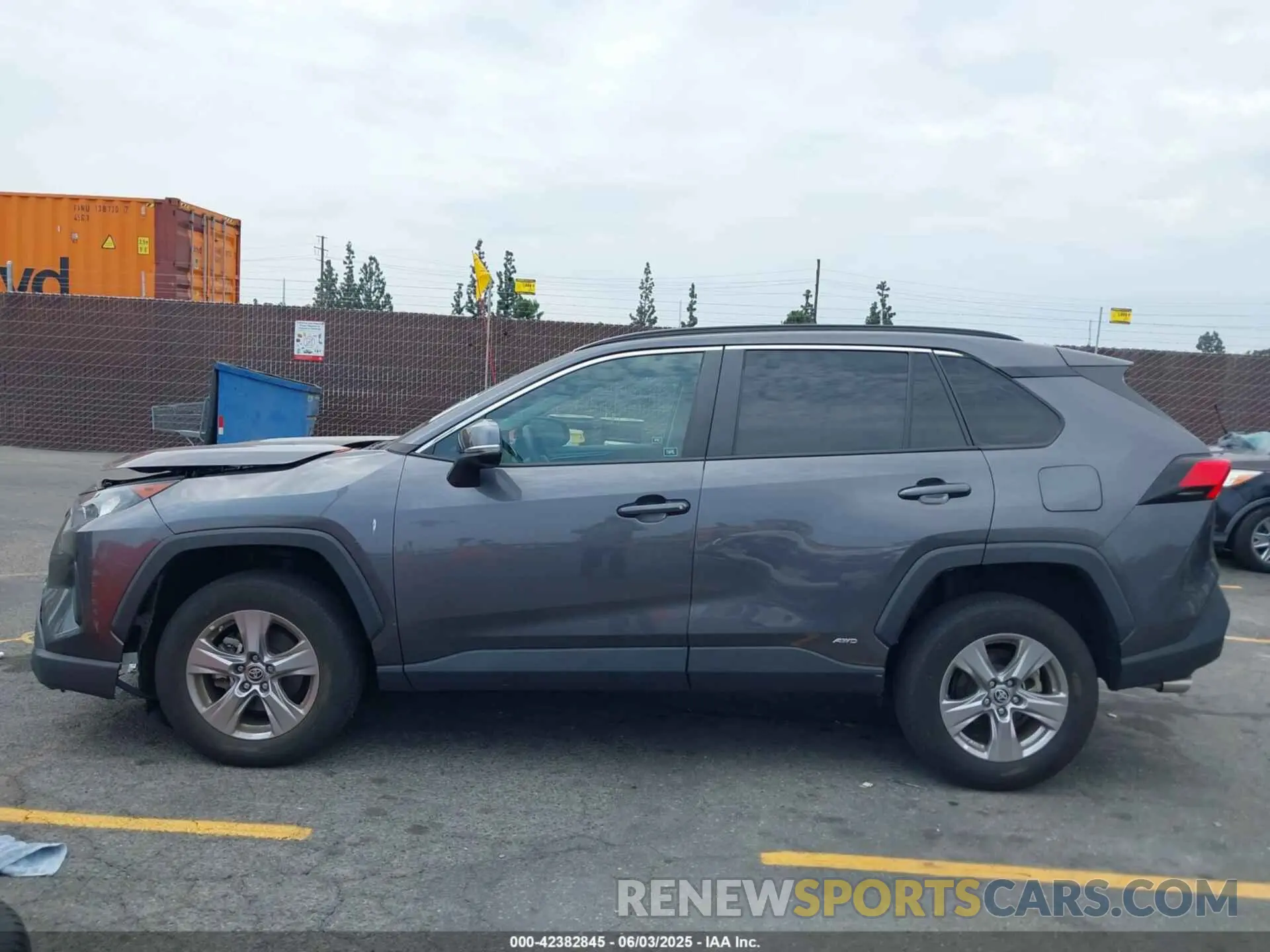 14 Photograph of a damaged car 4T3MWRFV2NU072571 TOYOTA RAV4 HYBRID 2022