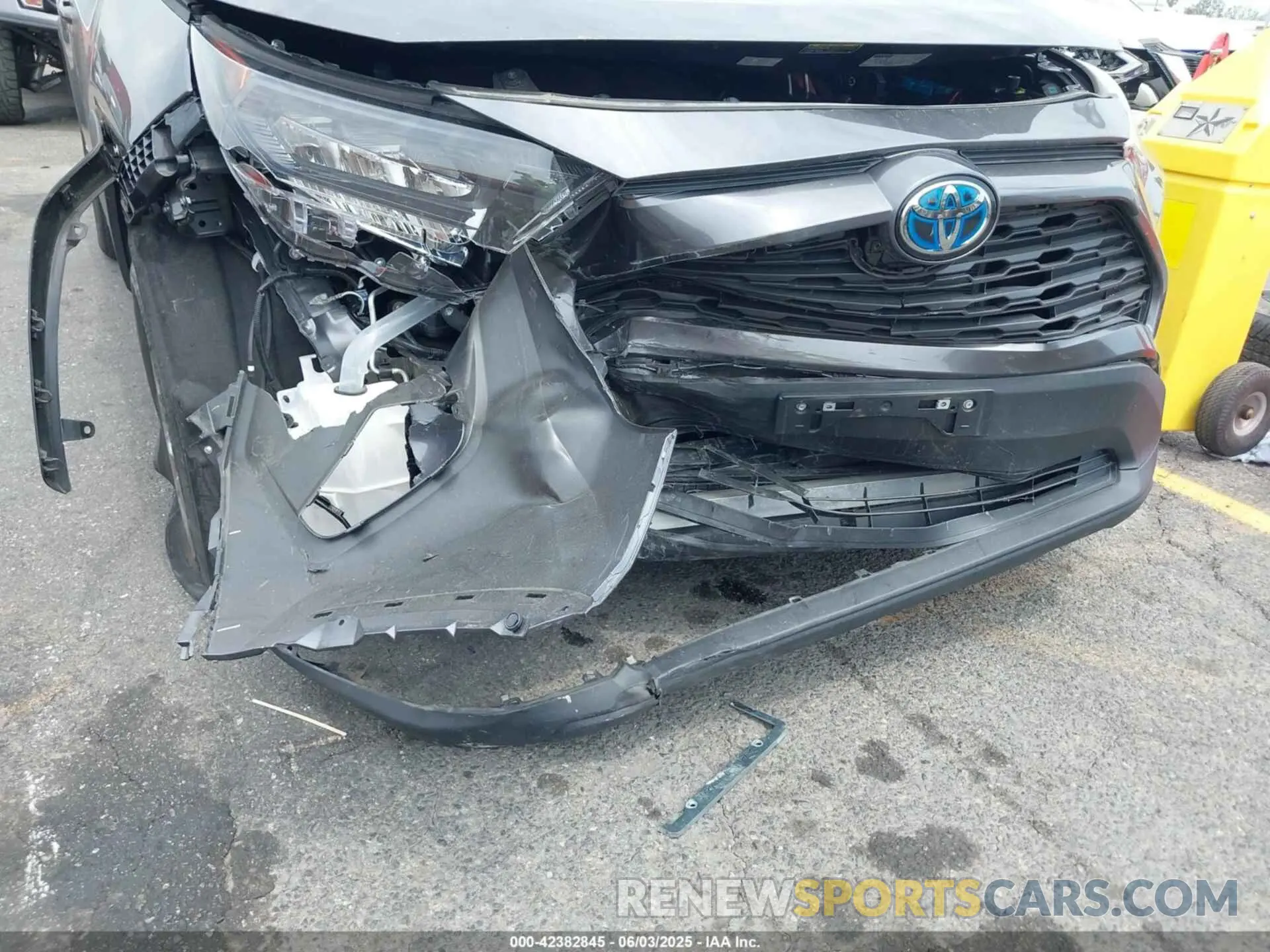 6 Photograph of a damaged car 4T3MWRFV2NU072571 TOYOTA RAV4 HYBRID 2022