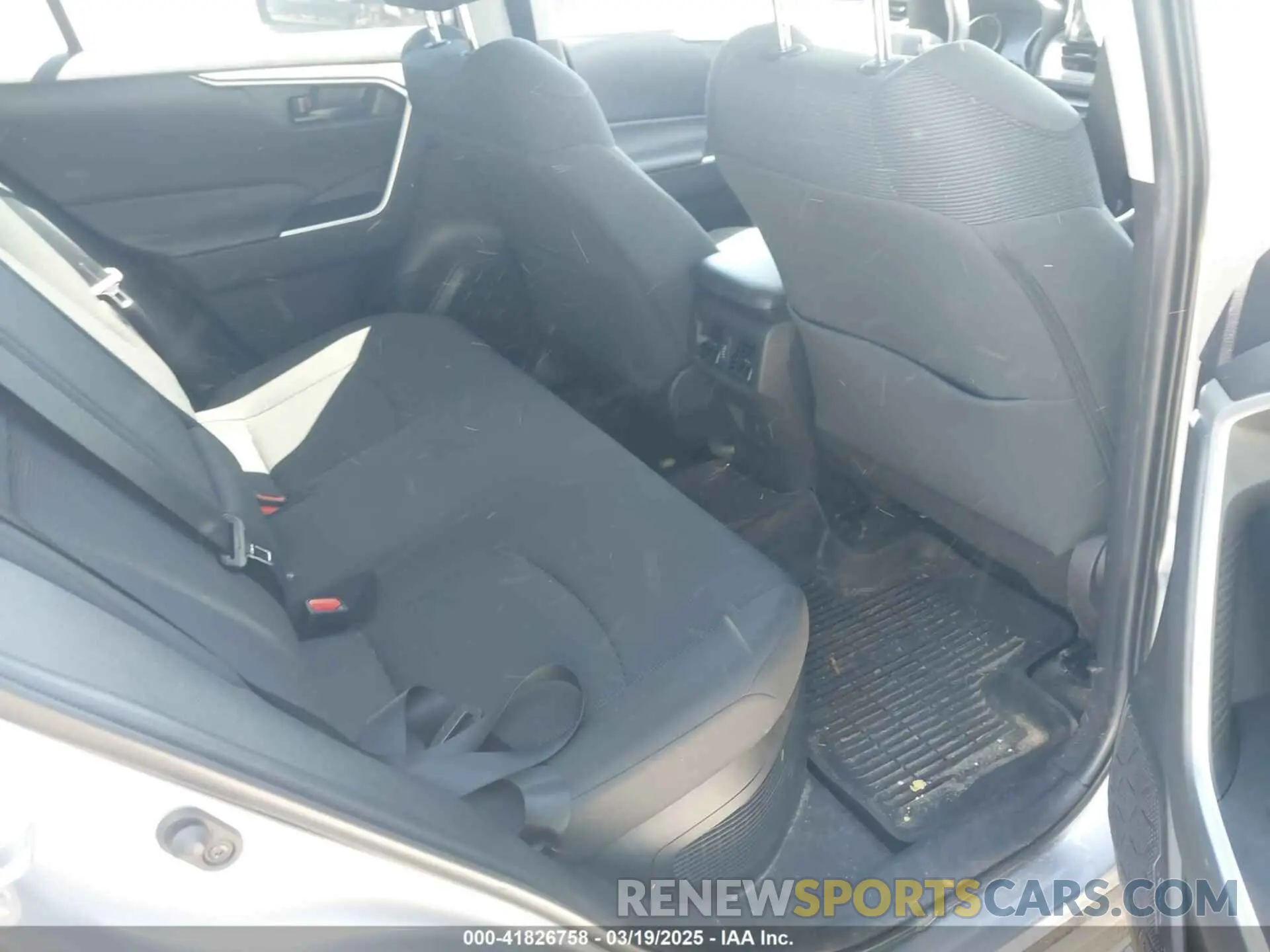 8 Photograph of a damaged car 4T3MWRFV6NU074064 TOYOTA RAV4 HYBRID 2022