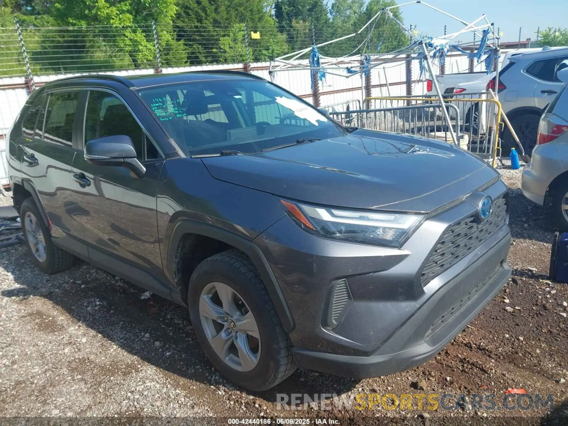 1 Photograph of a damaged car 4T3RWRFV2NU050687 TOYOTA RAV4 HYBRID 2022