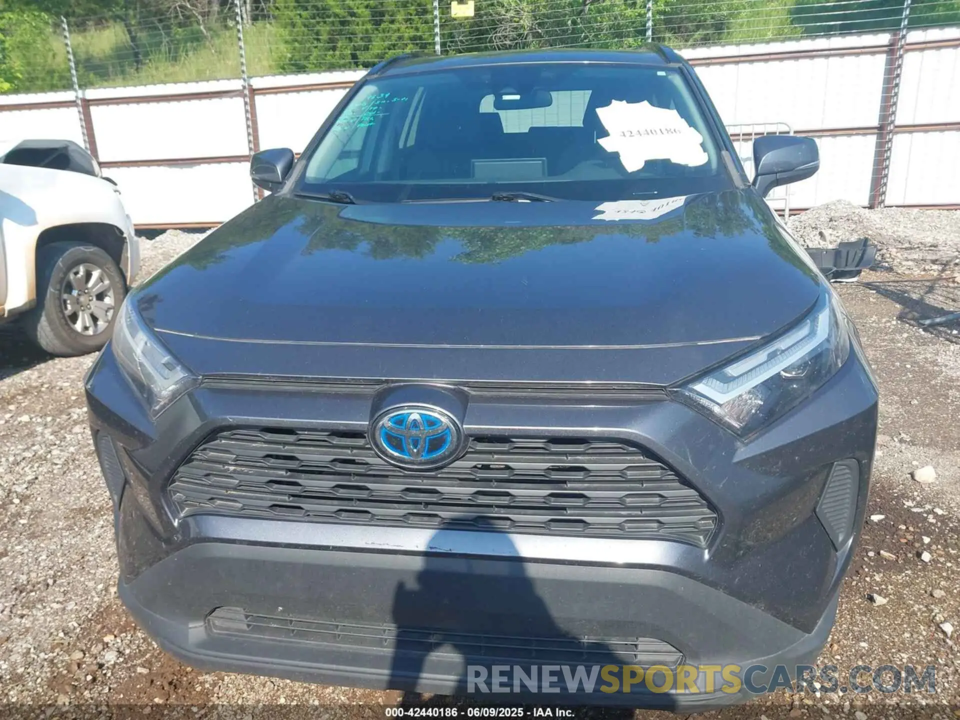 13 Photograph of a damaged car 4T3RWRFV2NU050687 TOYOTA RAV4 HYBRID 2022