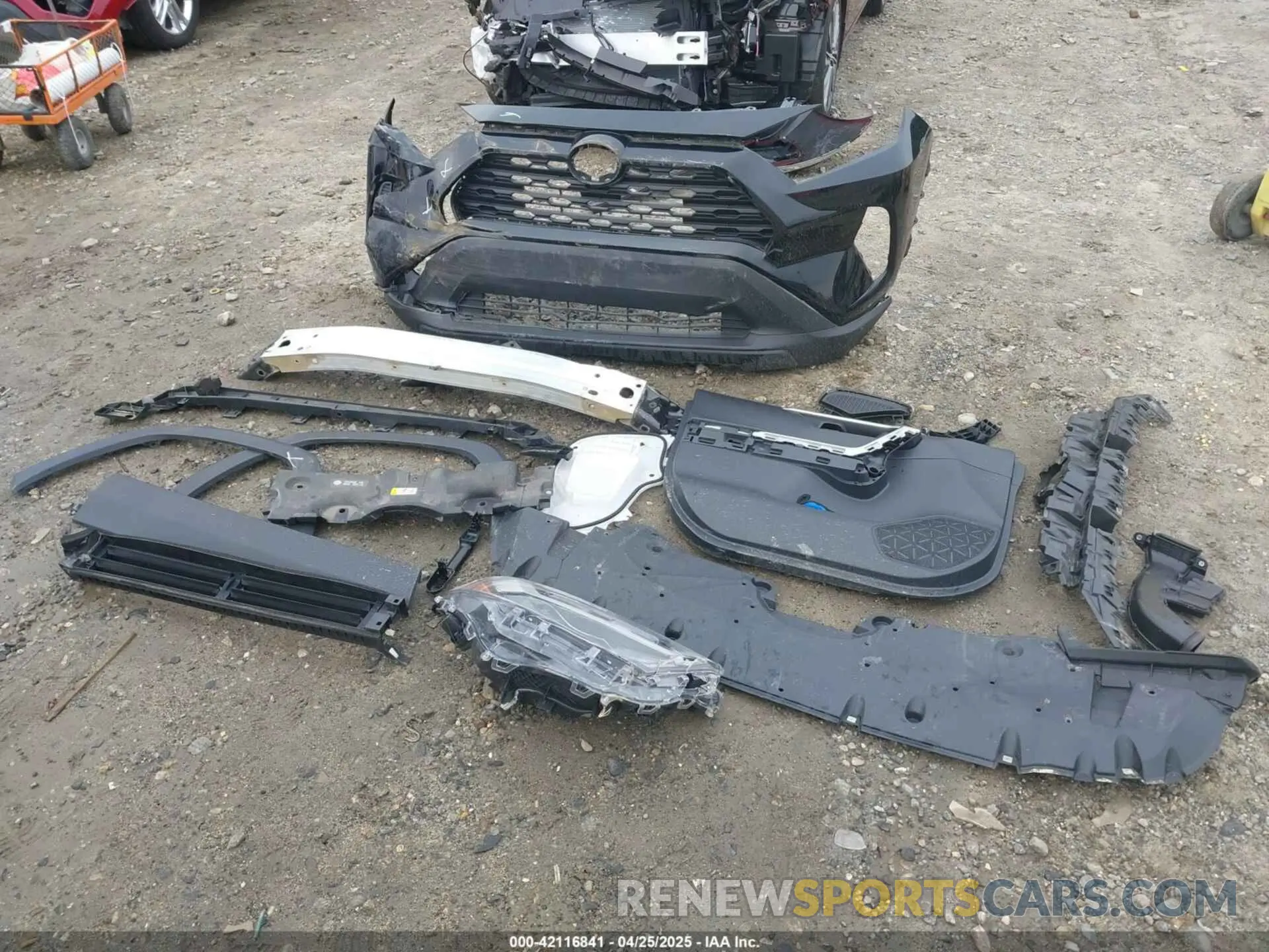 12 Photograph of a damaged car 4T3RWRFV2NU068025 TOYOTA RAV4 HYBRID 2022