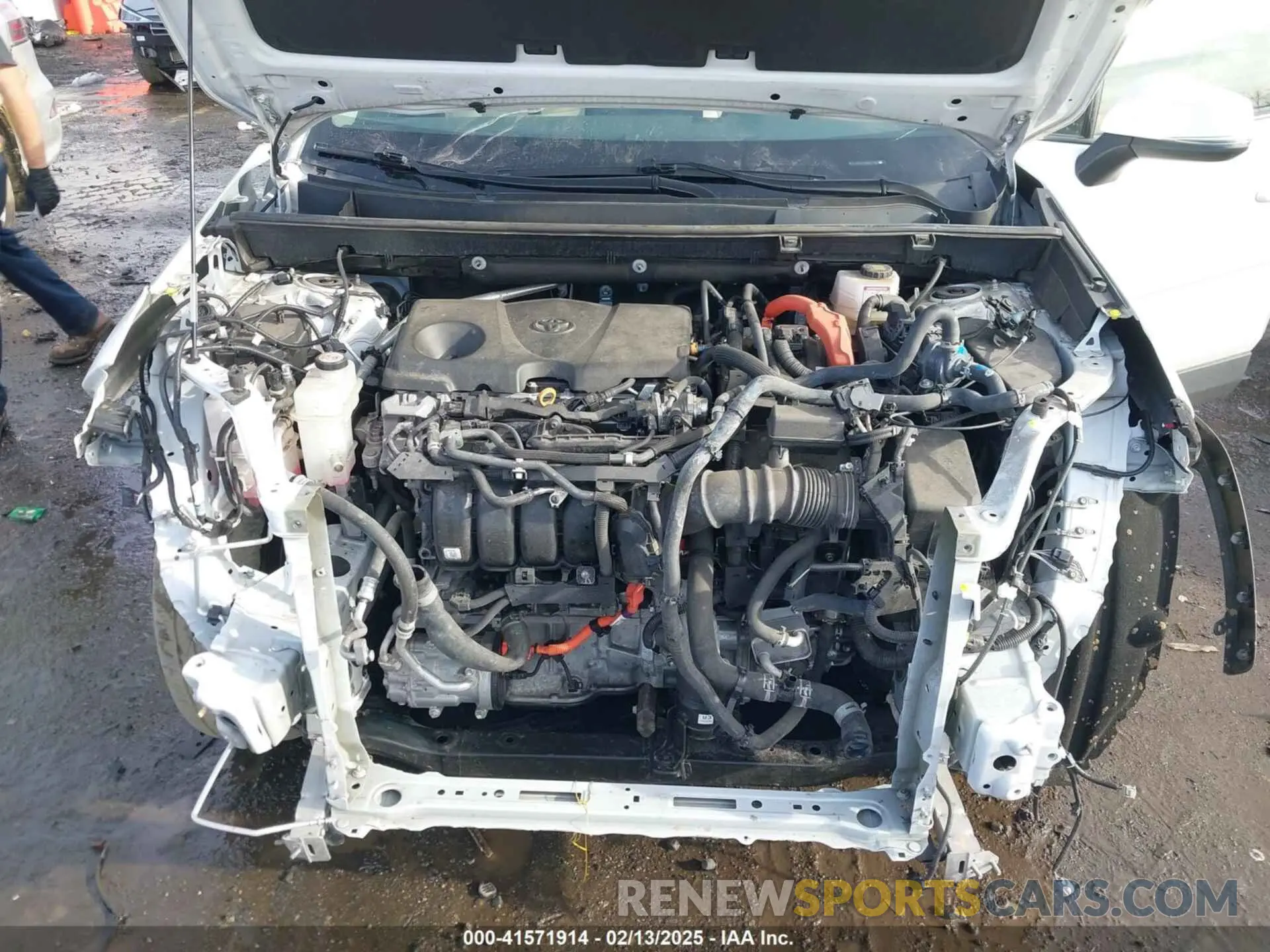 10 Photograph of a damaged car 4T3RWRFV3NU051850 TOYOTA RAV4 HYBRID 2022