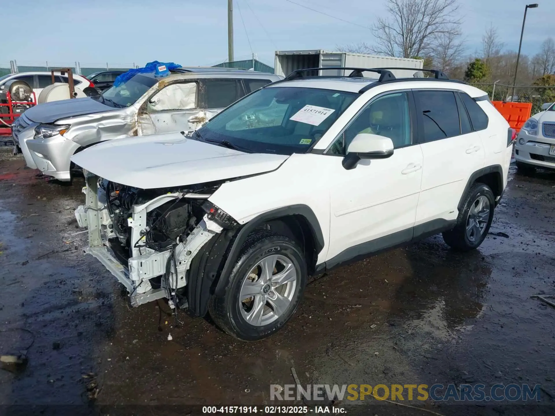 2 Photograph of a damaged car 4T3RWRFV3NU051850 TOYOTA RAV4 HYBRID 2022