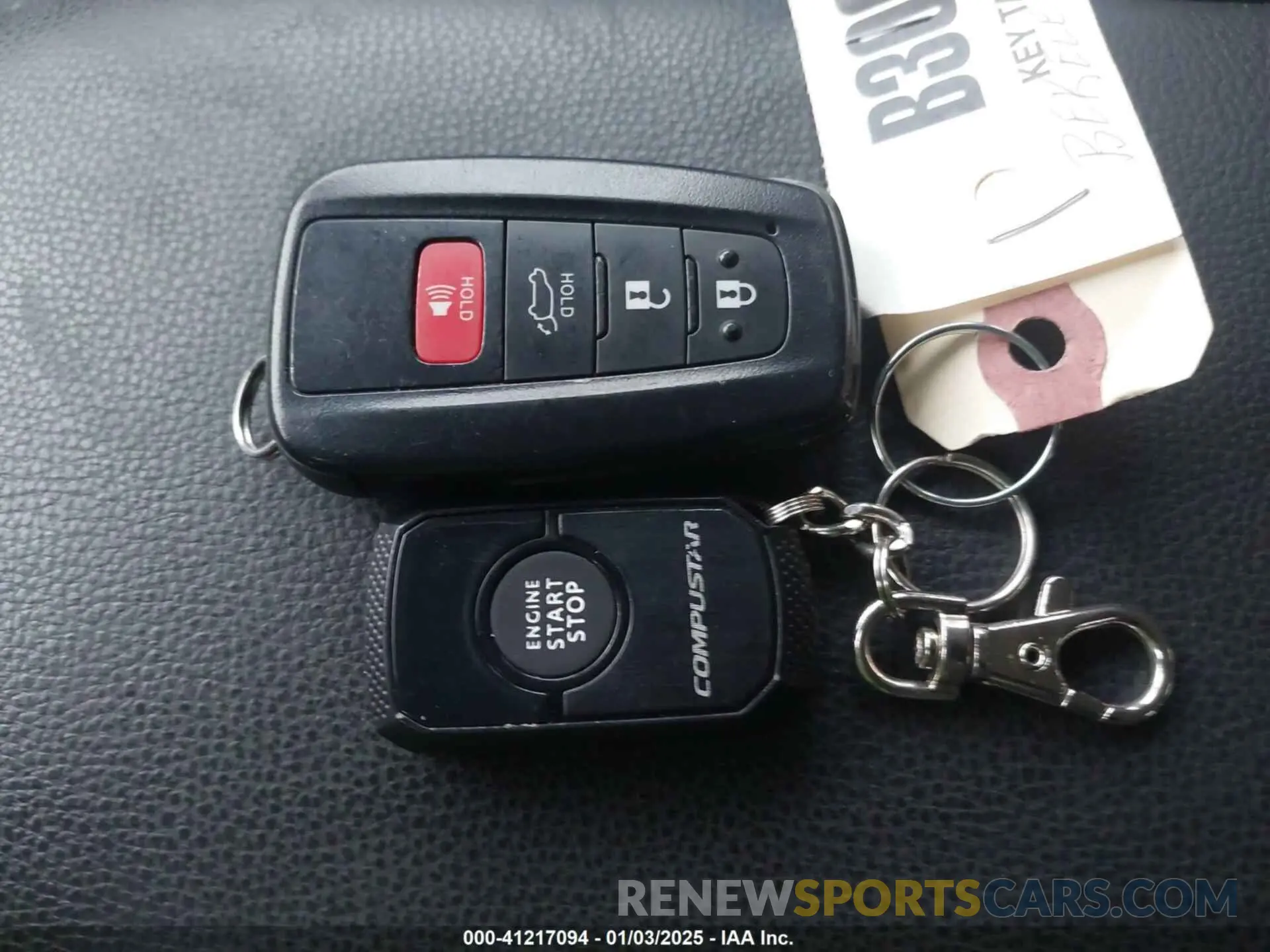 11 Photograph of a damaged car 4T3RWRFV3NU059351 TOYOTA RAV4 HYBRID 2022