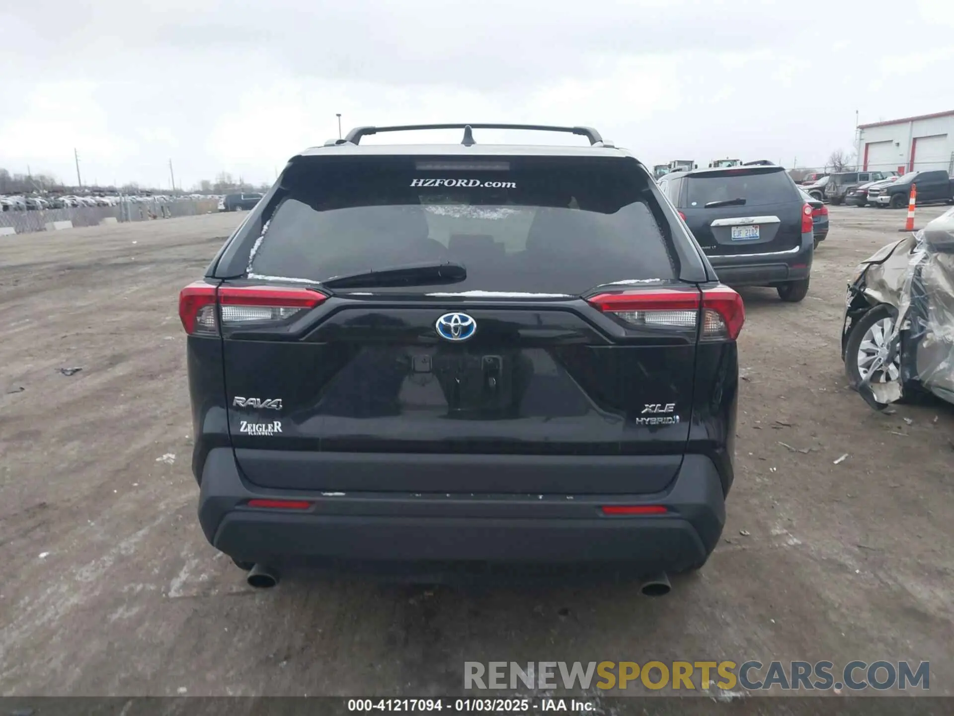 16 Photograph of a damaged car 4T3RWRFV3NU059351 TOYOTA RAV4 HYBRID 2022