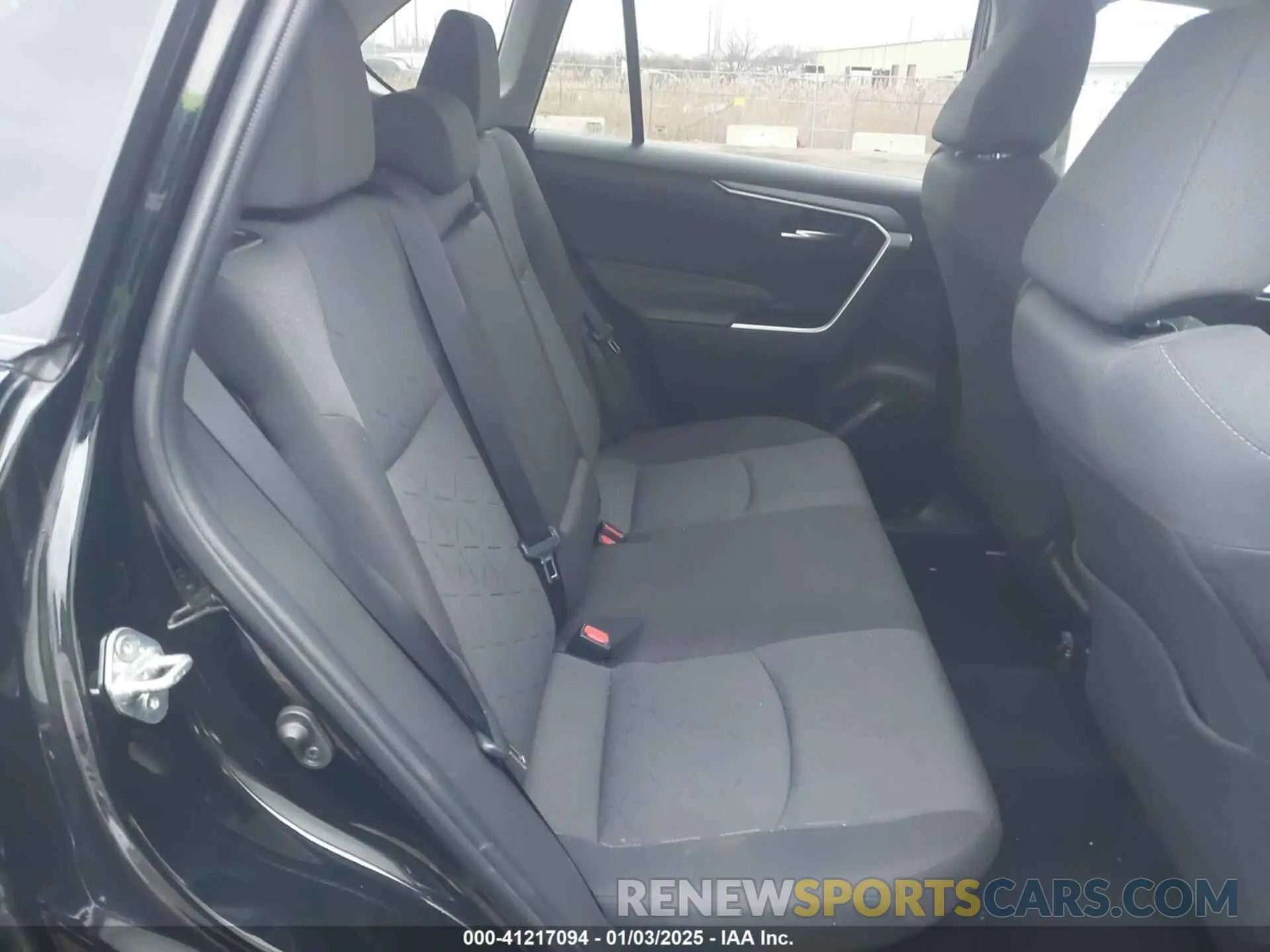 8 Photograph of a damaged car 4T3RWRFV3NU059351 TOYOTA RAV4 HYBRID 2022