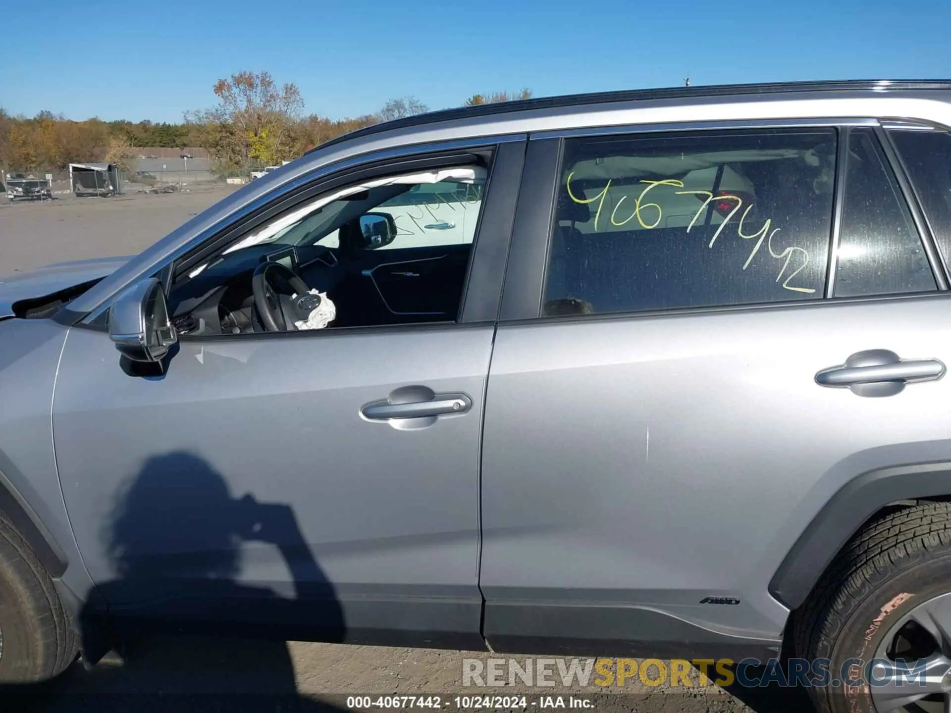 14 Photograph of a damaged car 4T3RWRFV3NU059446 TOYOTA RAV4 HYBRID 2022