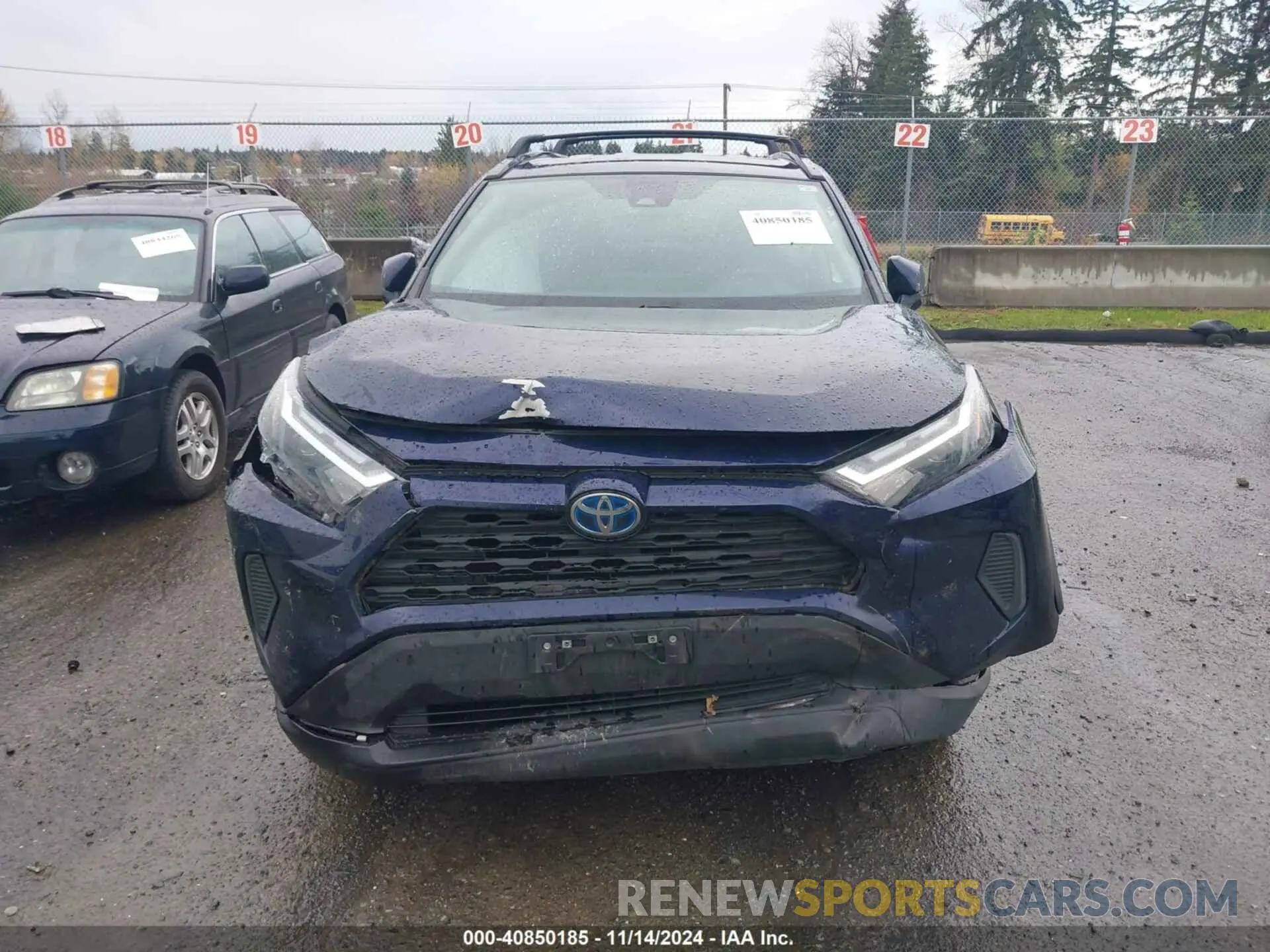 12 Photograph of a damaged car 4T3RWRFV5NU060078 TOYOTA RAV4 HYBRID 2022