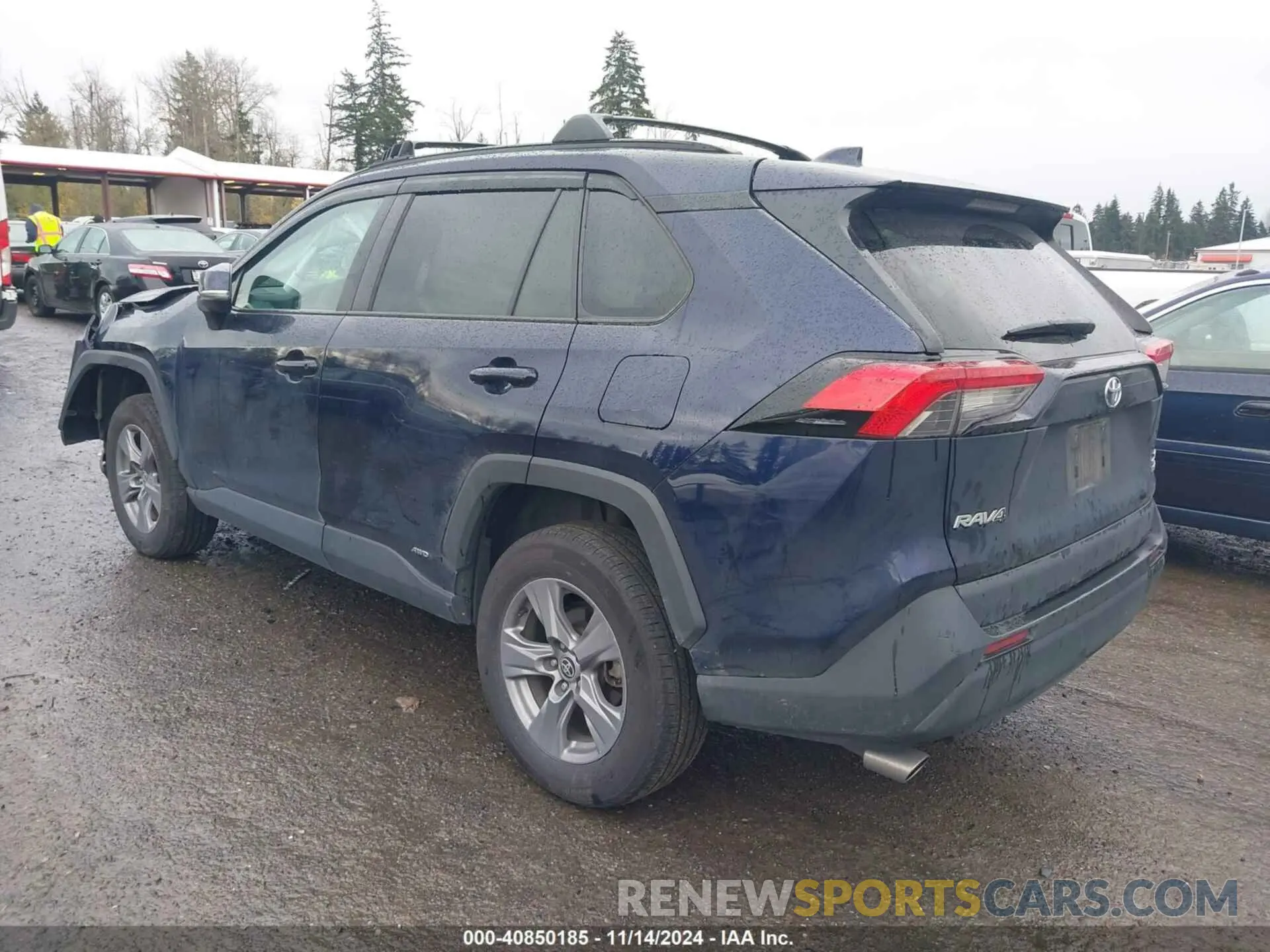 3 Photograph of a damaged car 4T3RWRFV5NU060078 TOYOTA RAV4 HYBRID 2022