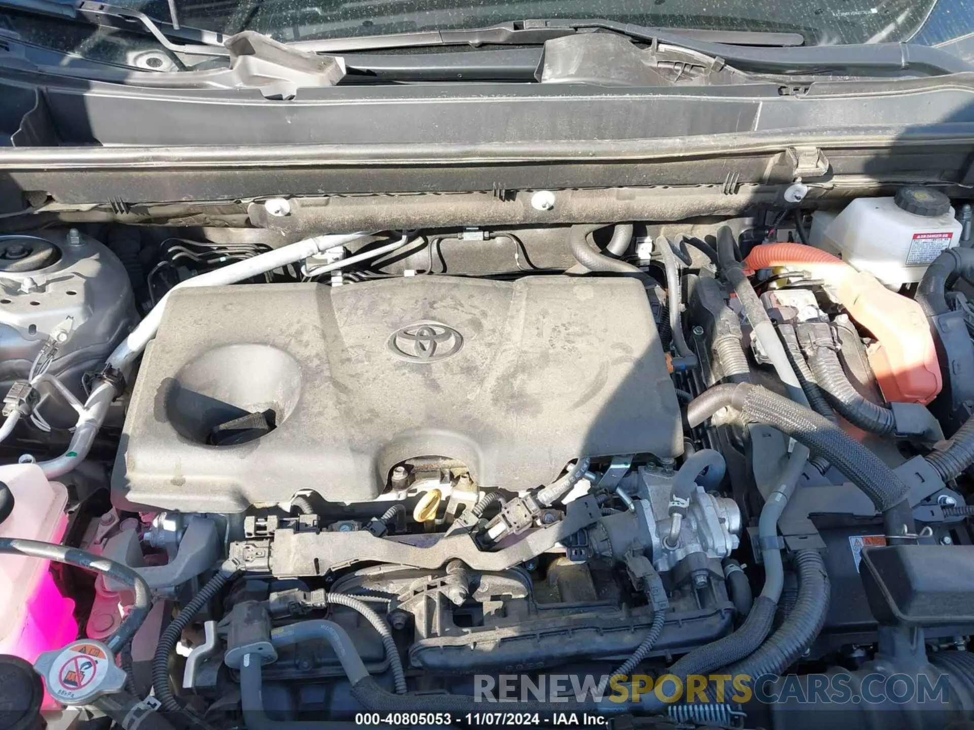 10 Photograph of a damaged car 4T3RWRFV5NU075034 TOYOTA RAV4 HYBRID 2022