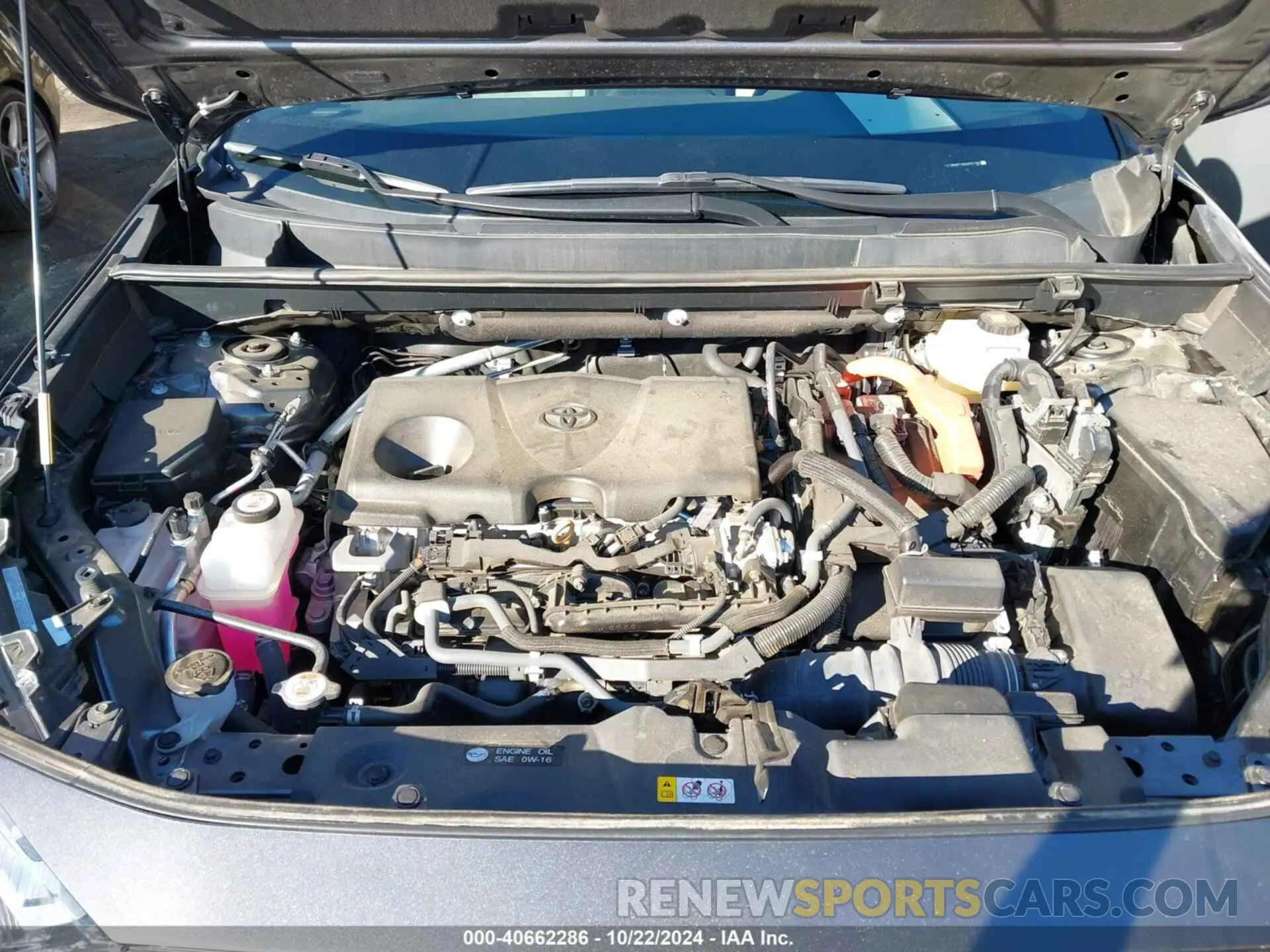 10 Photograph of a damaged car 4T3RWRFV6NU050160 TOYOTA RAV4 HYBRID 2022