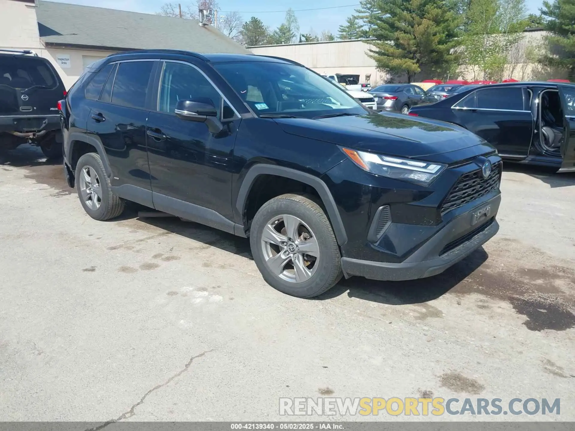 1 Photograph of a damaged car 4T3RWRFV6NU055777 TOYOTA RAV4 HYBRID 2022