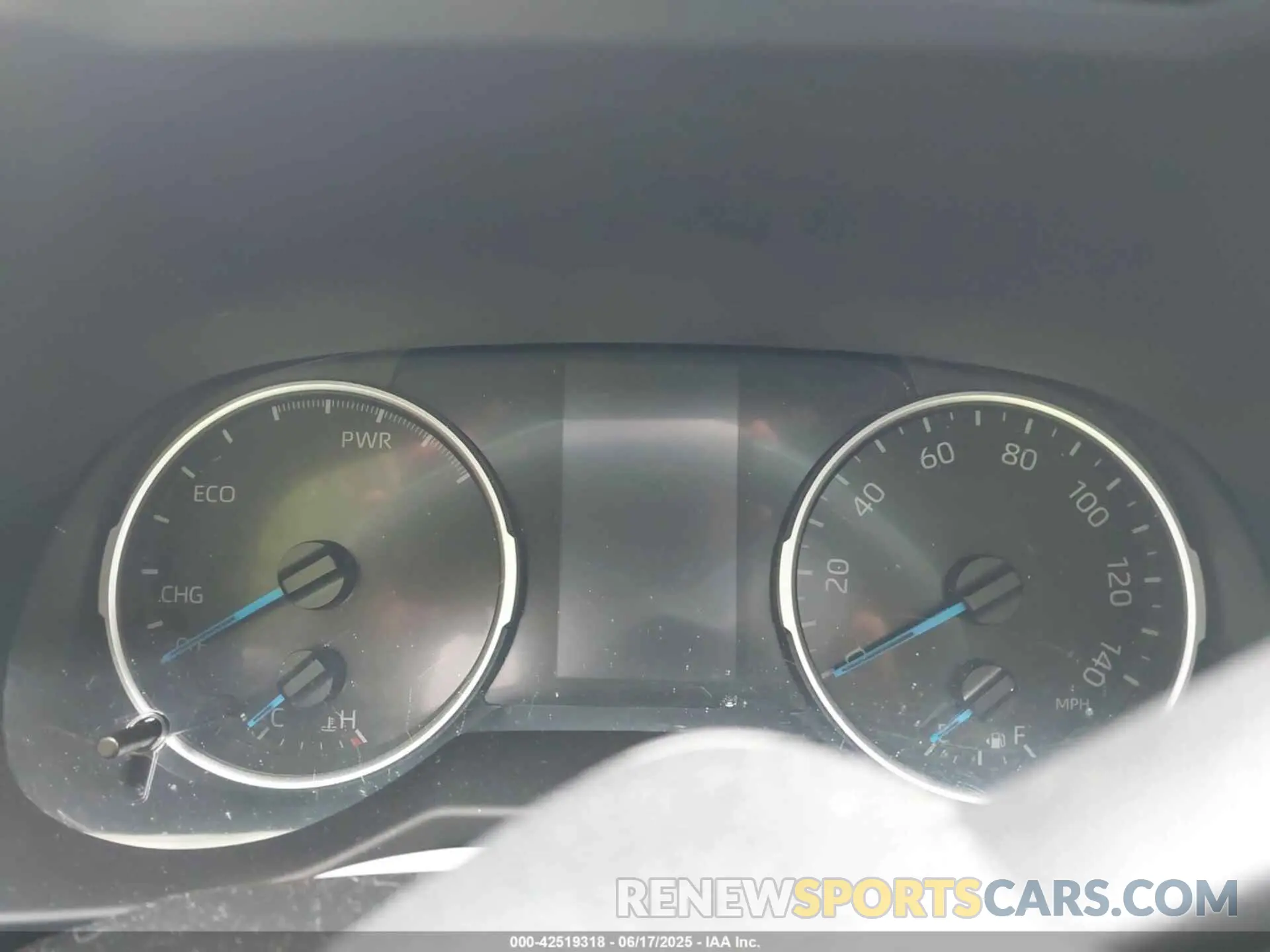 15 Photograph of a damaged car 4T3RWRFV6NU057805 TOYOTA RAV4 HYBRID 2022