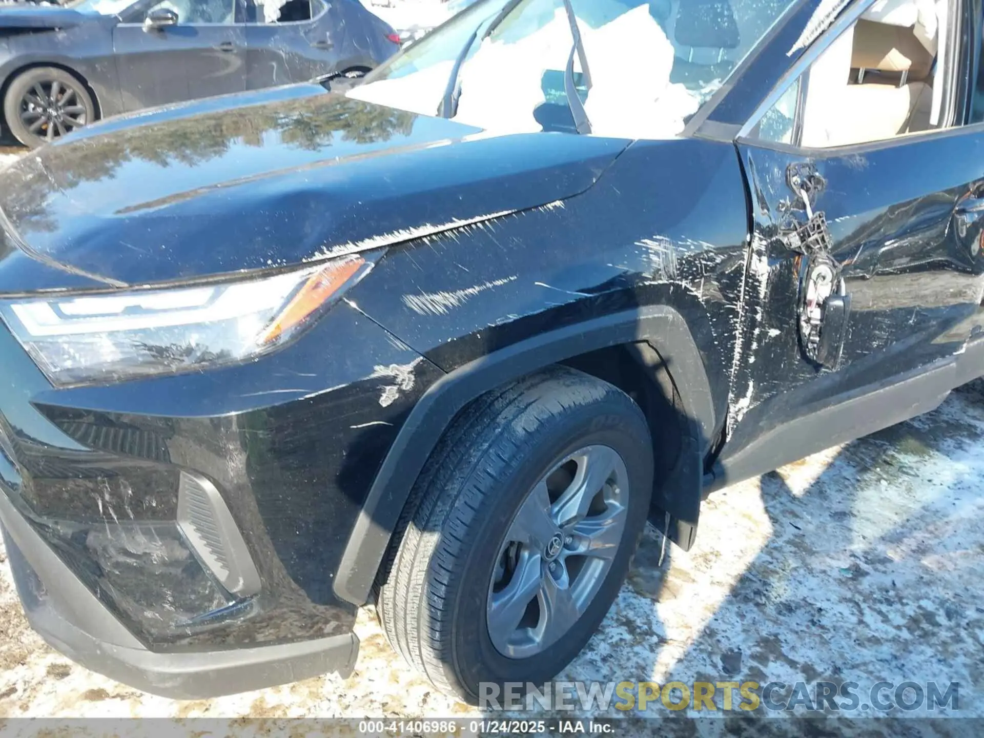 6 Photograph of a damaged car 4T3RWRFV7NU072863 TOYOTA RAV4 HYBRID 2022