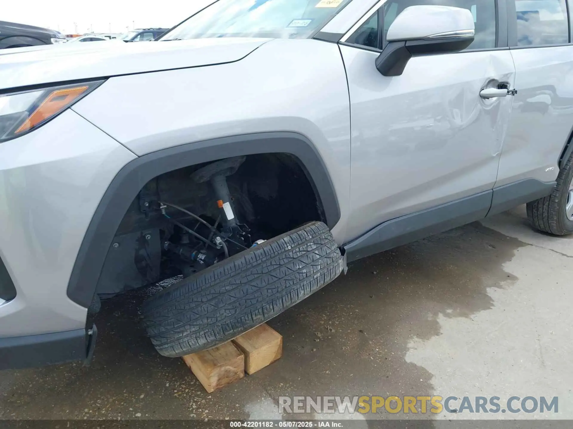 20 Photograph of a damaged car 4T3RWRFV7NU076220 TOYOTA RAV4 HYBRID 2022