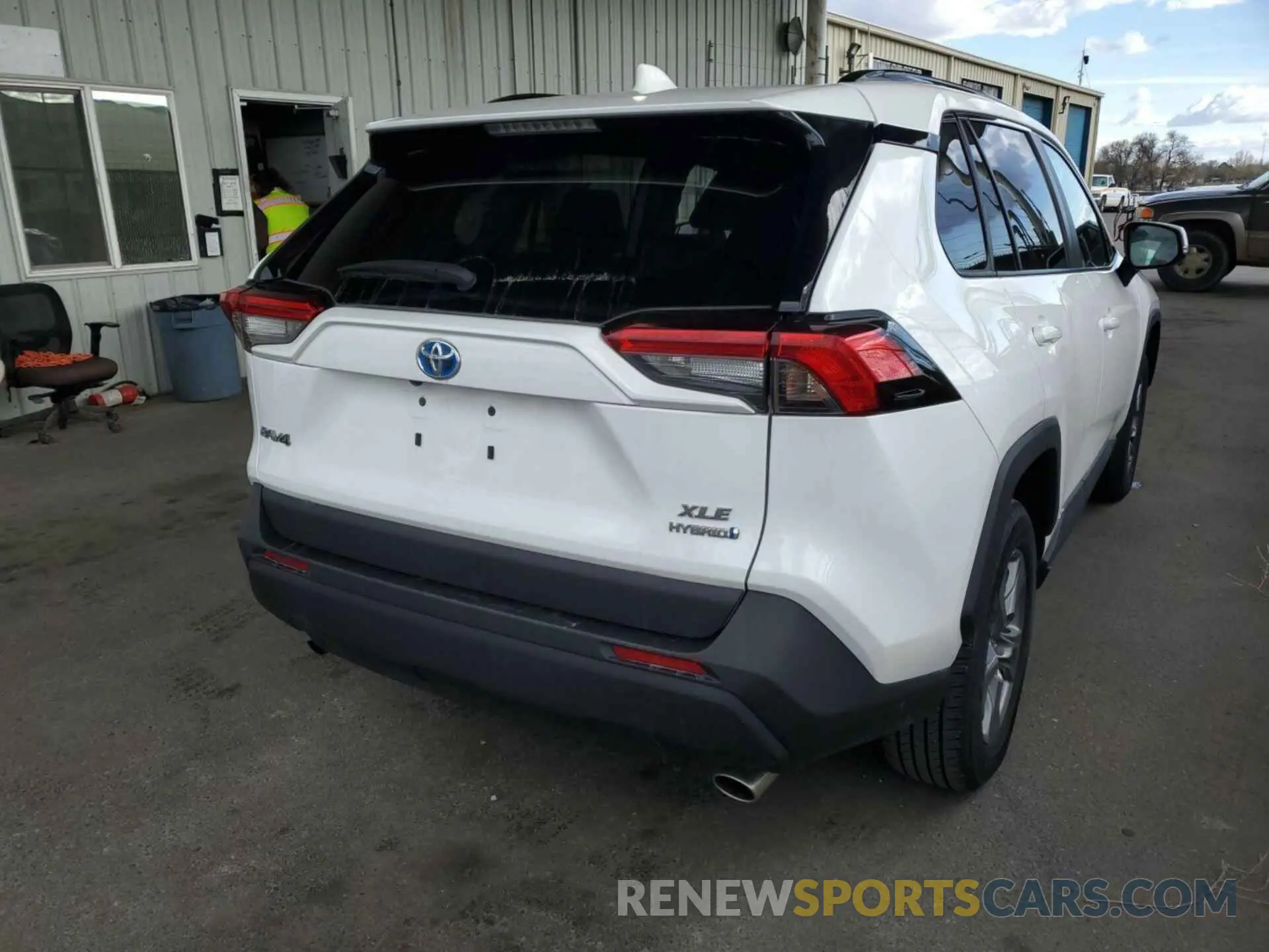14 Photograph of a damaged car 4T3RWRFV8NU078316 TOYOTA RAV4 HYBRID 2022