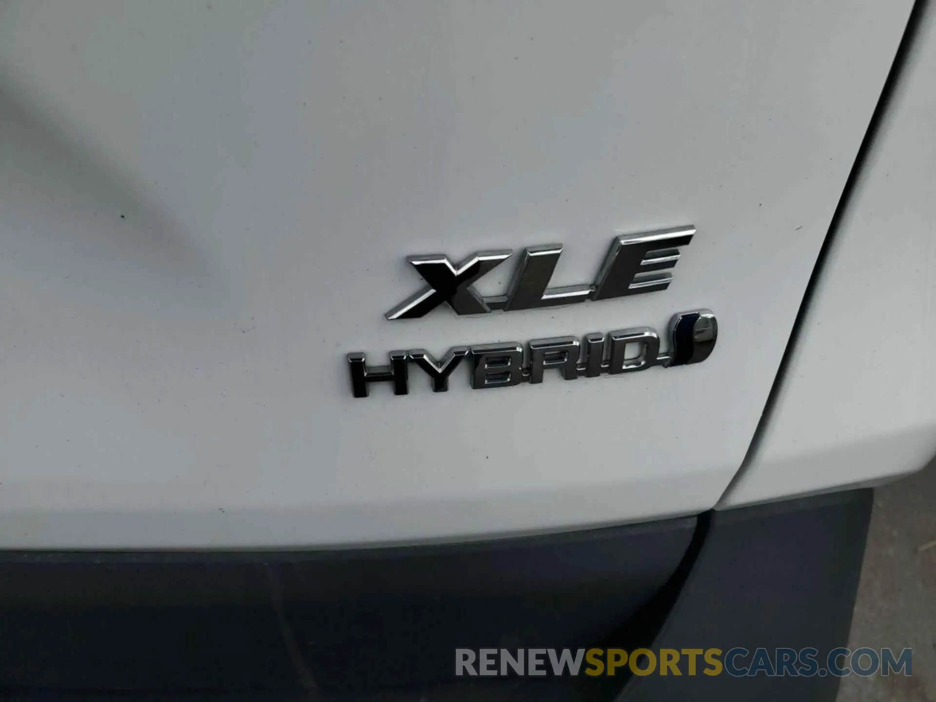 5 Photograph of a damaged car 4T3RWRFV8NU078316 TOYOTA RAV4 HYBRID 2022