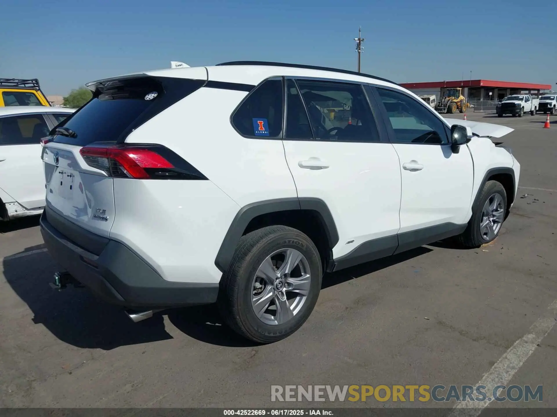 4 Photograph of a damaged car 4T3RWRFV8NU082057 TOYOTA RAV4 HYBRID 2022