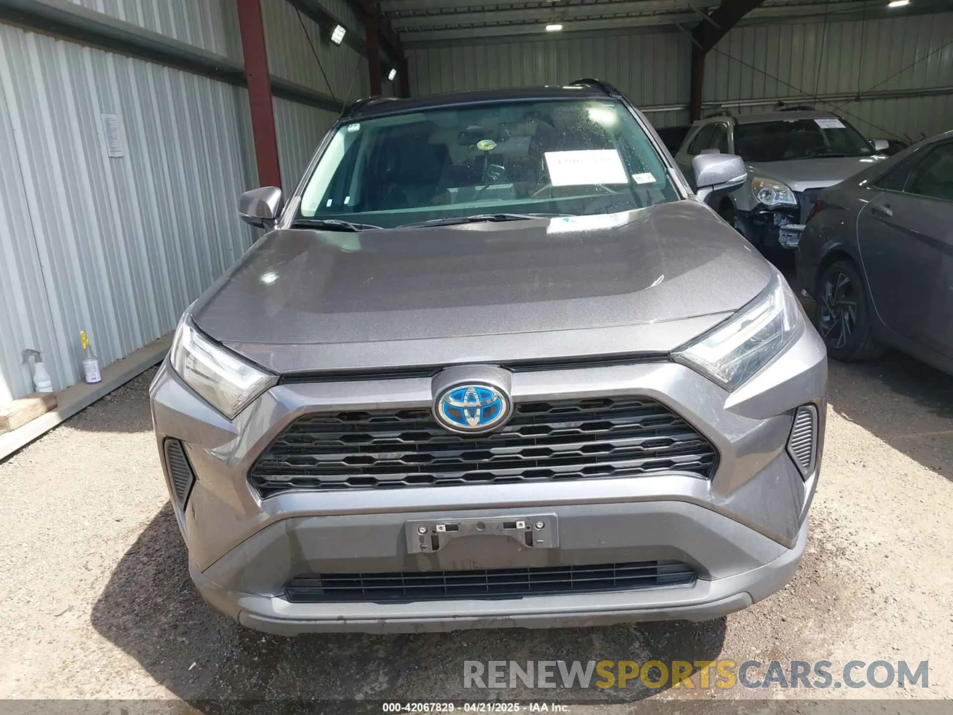 12 Photograph of a damaged car 4T3RWRFVXNU077426 TOYOTA RAV4 HYBRID 2022
