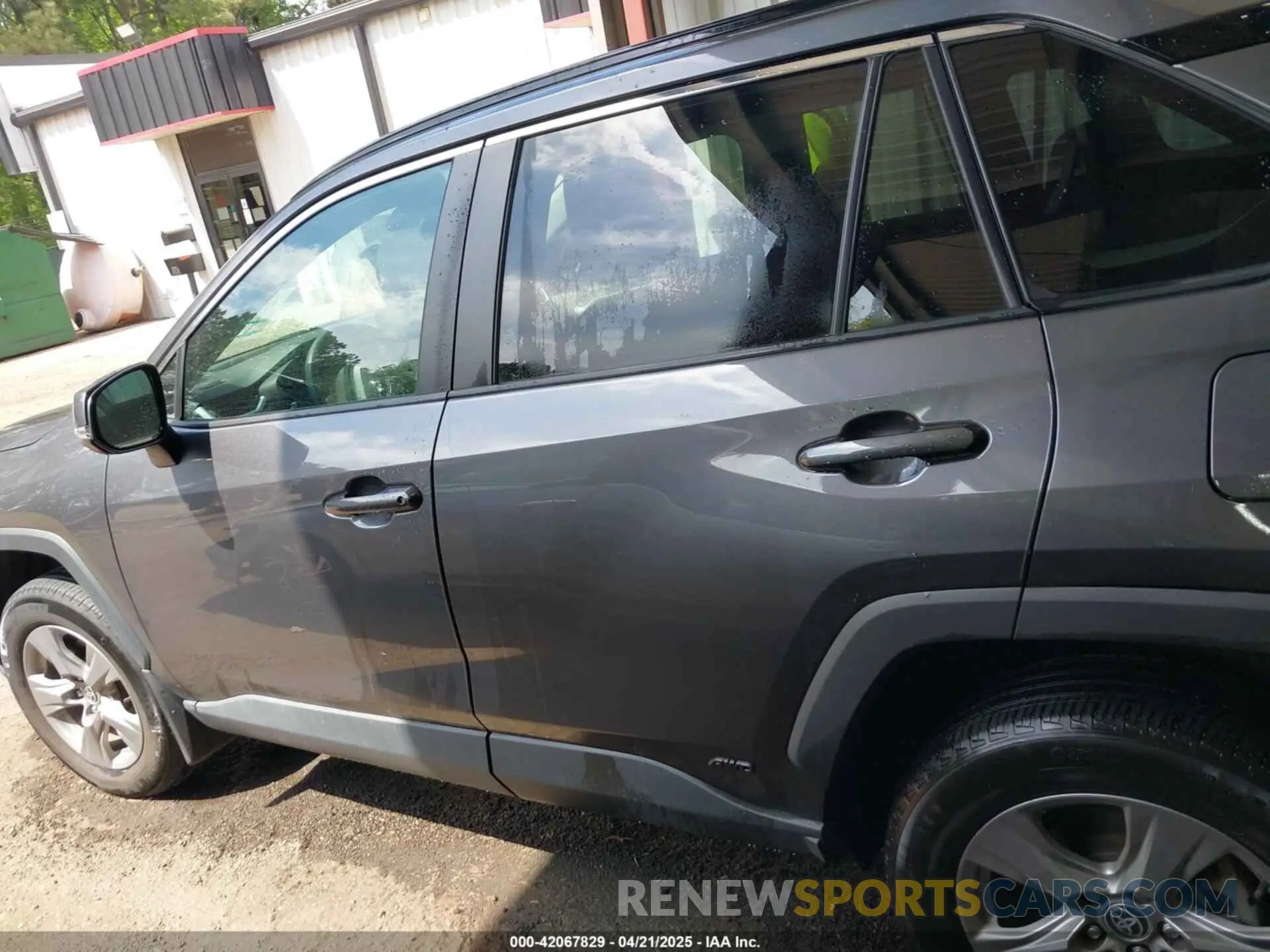 14 Photograph of a damaged car 4T3RWRFVXNU077426 TOYOTA RAV4 HYBRID 2022
